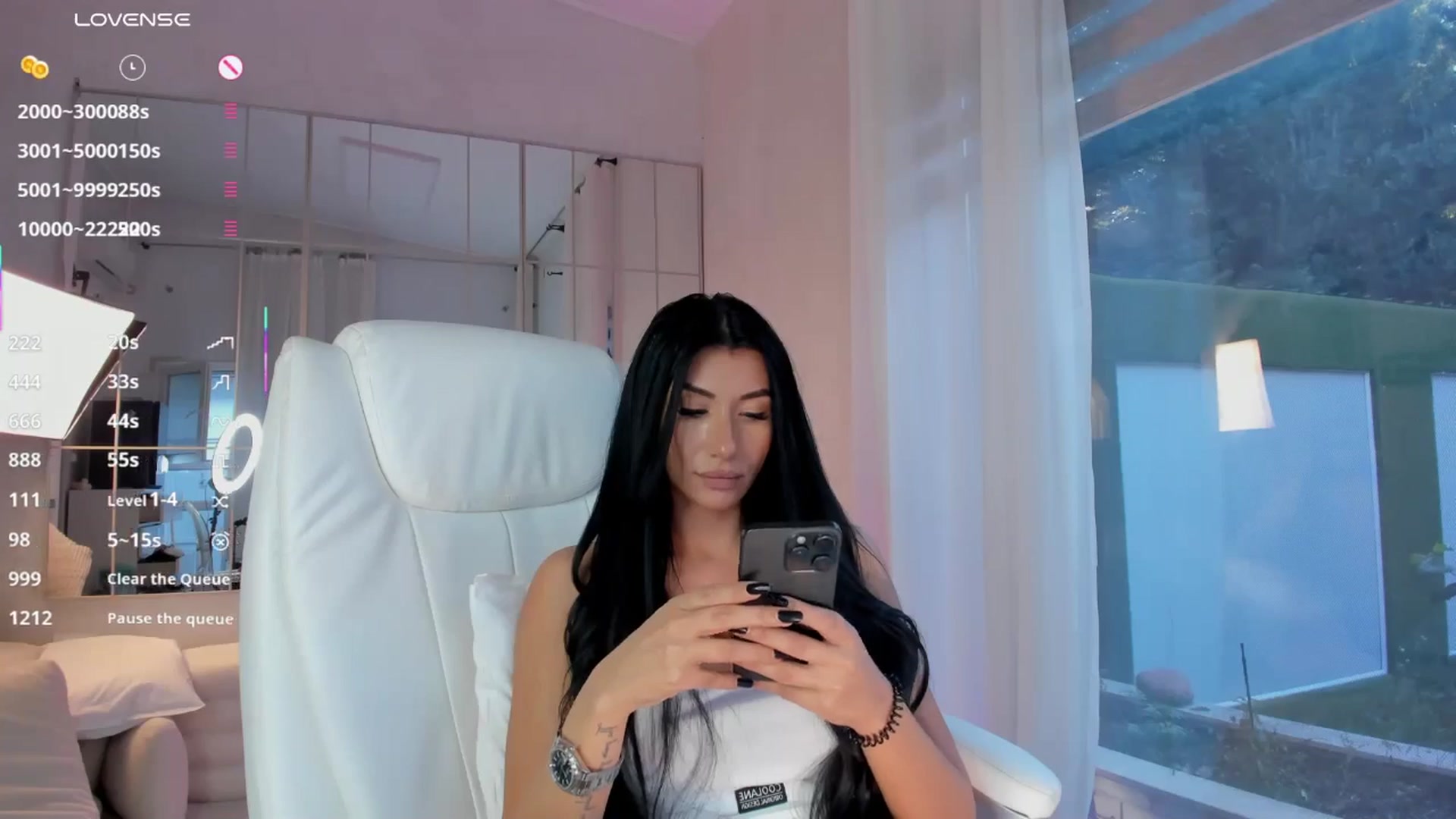 Gallery image thumbnail from Miss_diamond_'s myfreecams stream on, 10/29/2025, 13:41 image 11 of 20