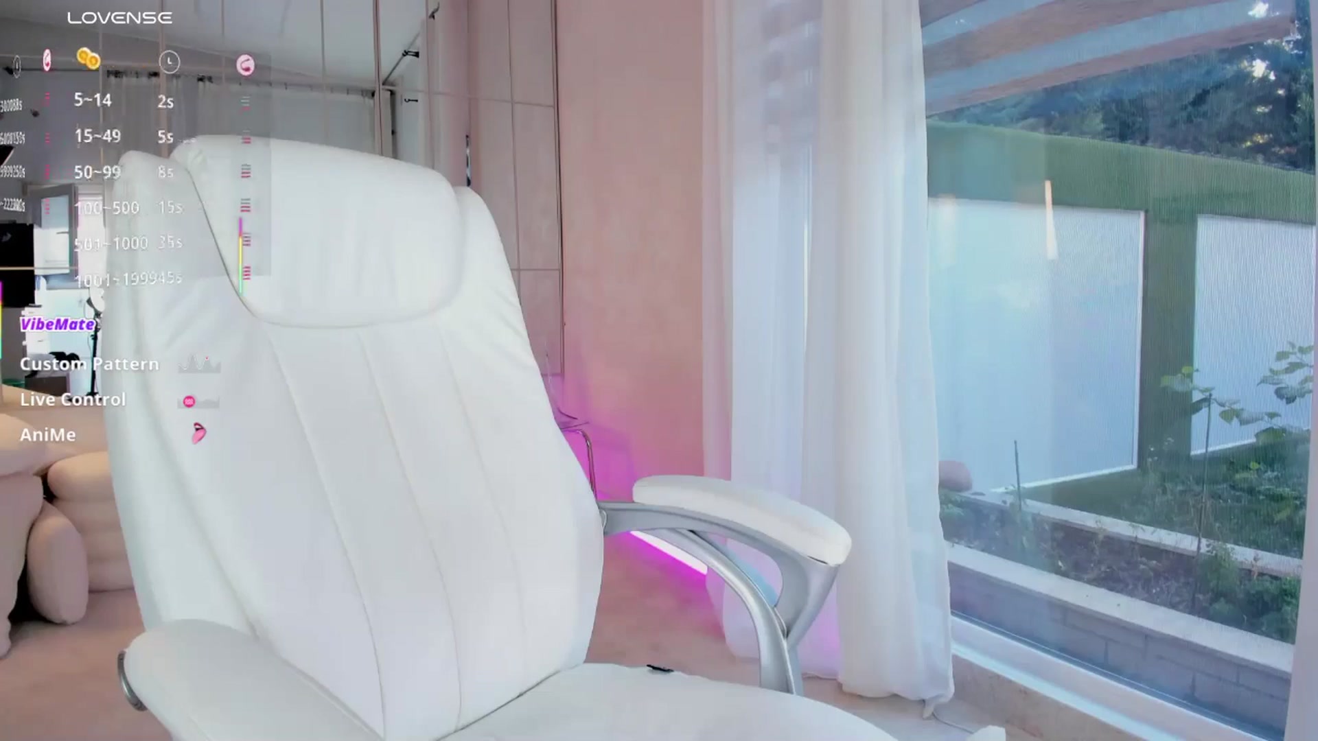 Gallery image thumbnail from Miss_diamond_'s myfreecams stream on, 10/30/2025, 12:36 image 16 of 20