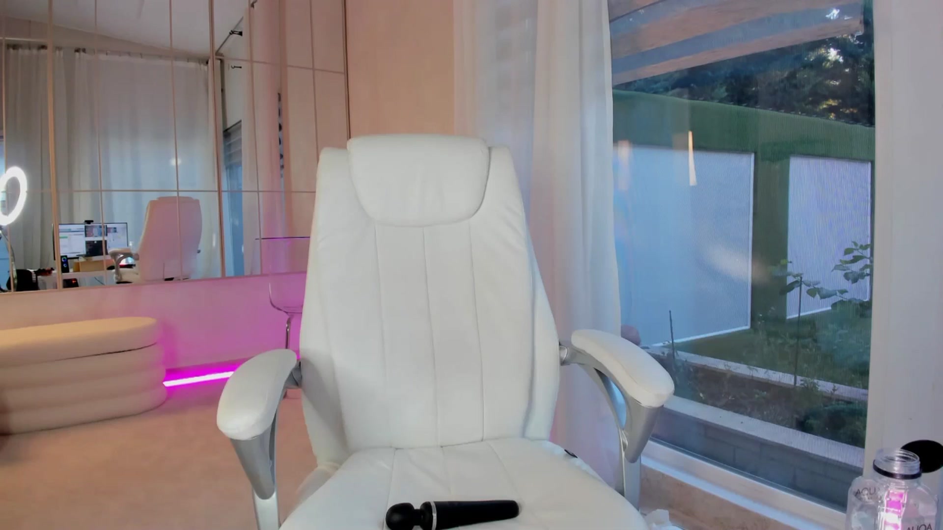 Gallery image thumbnail from Miss_diamond_'s myfreecams stream on, 10/30/2025, 13:49 image 12 of 20