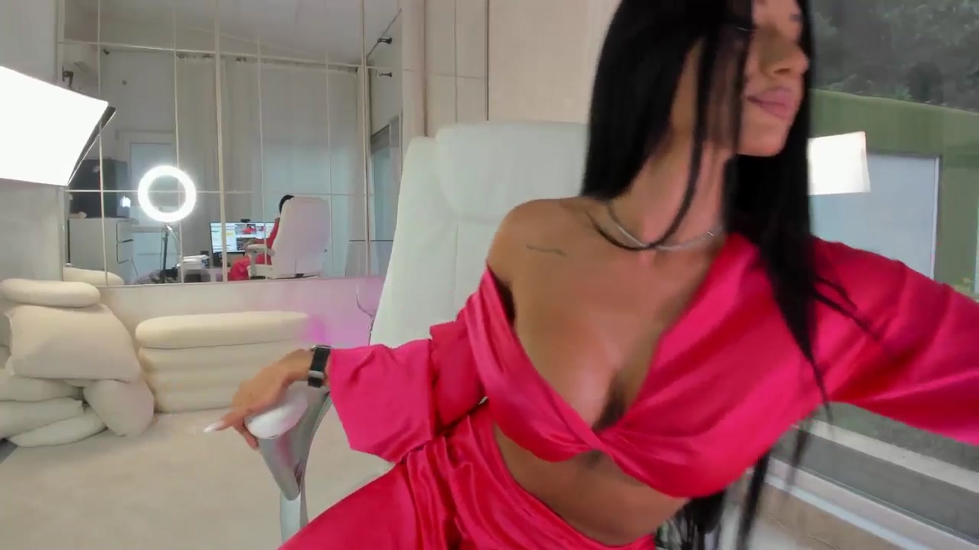 Gallery image thumbnail from Miss_diamond_'s myfreecams stream on, 11/19/2025, 11:49 image 6 of 20