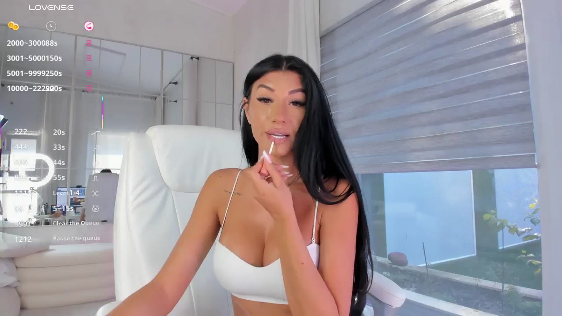 Gallery image thumbnail from Miss_diamond_'s myfreecams stream on, 11/24/2025, 13:17 image 3 of 20