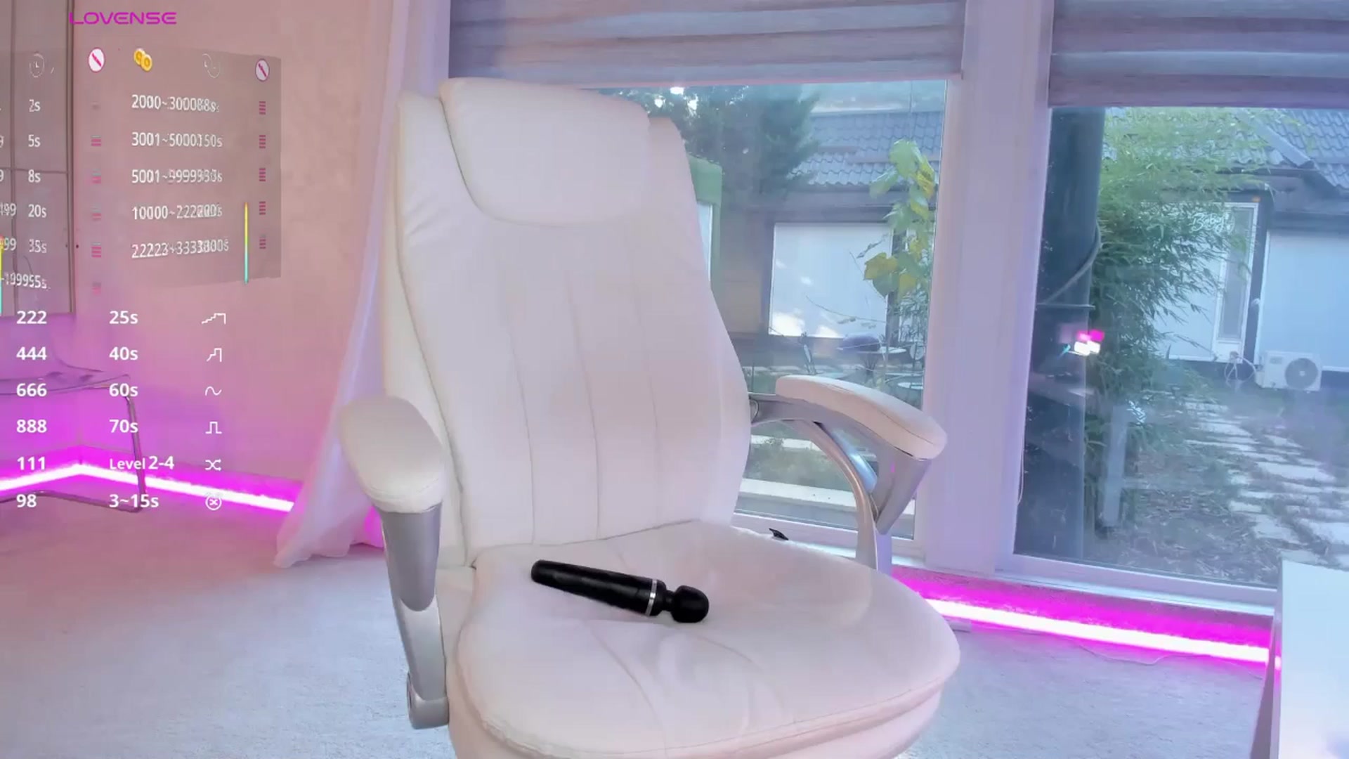 Gallery image thumbnail from Miss_diamond_'s myfreecams stream on, 12/19/2025, 11:15 image 5 of 20