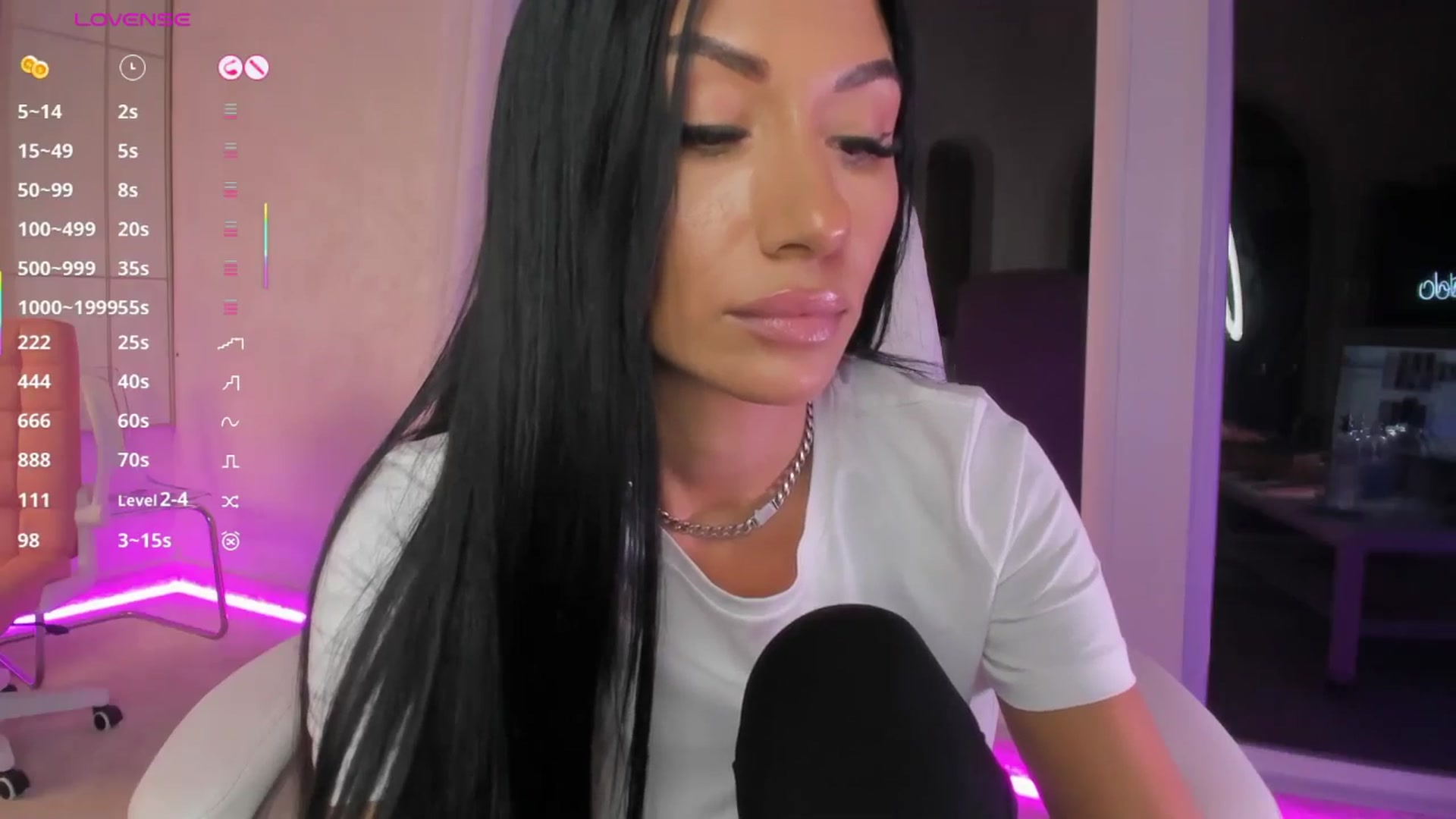Gallery image thumbnail from Miss_diamond_'s myfreecams stream on, 12/19/2025, 15:45 image 18 of 20