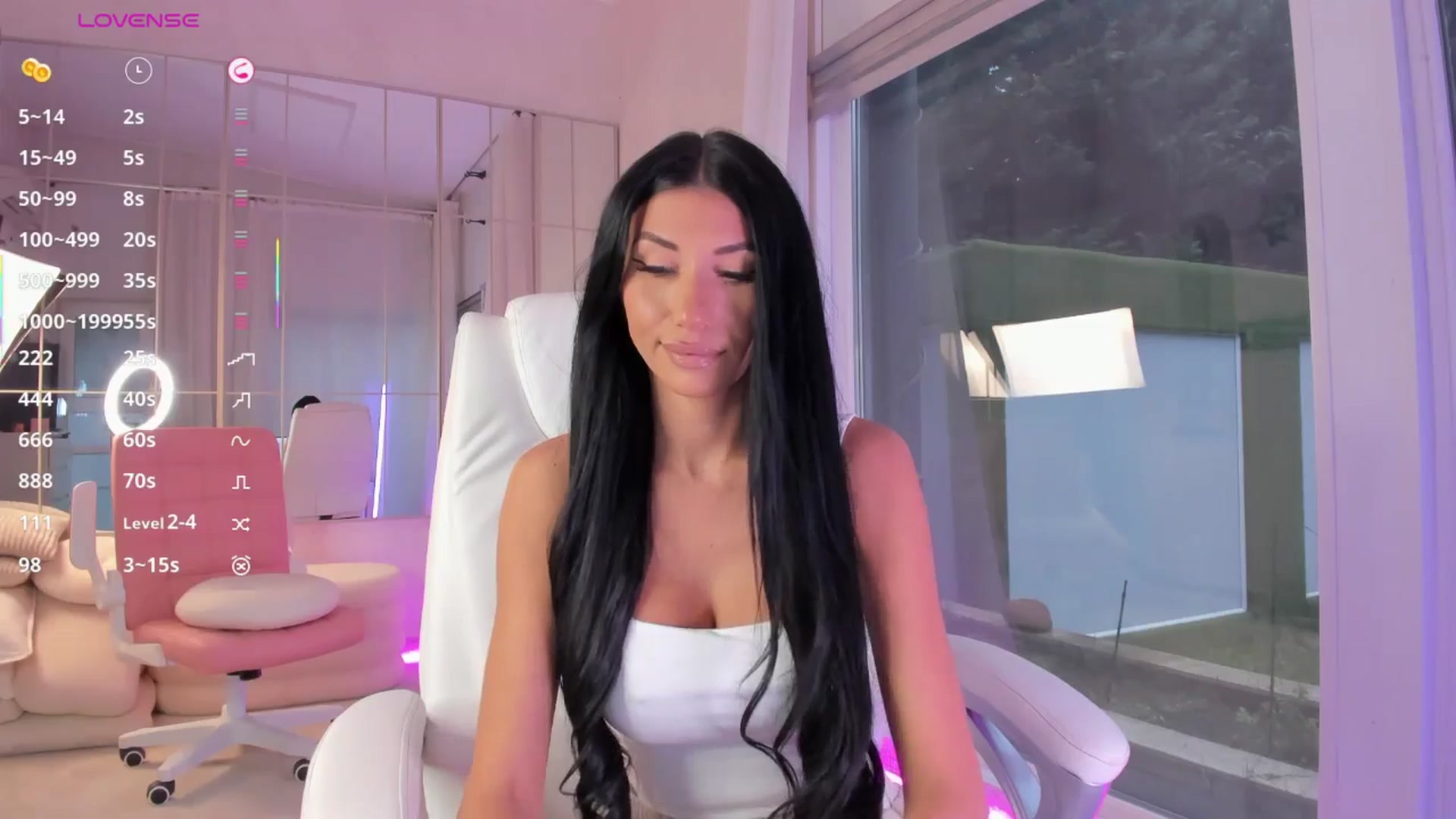 Gallery image thumbnail from Miss_diamond_'s myfreecams stream on, 12/24/2025, 08:40 image 4 of 20