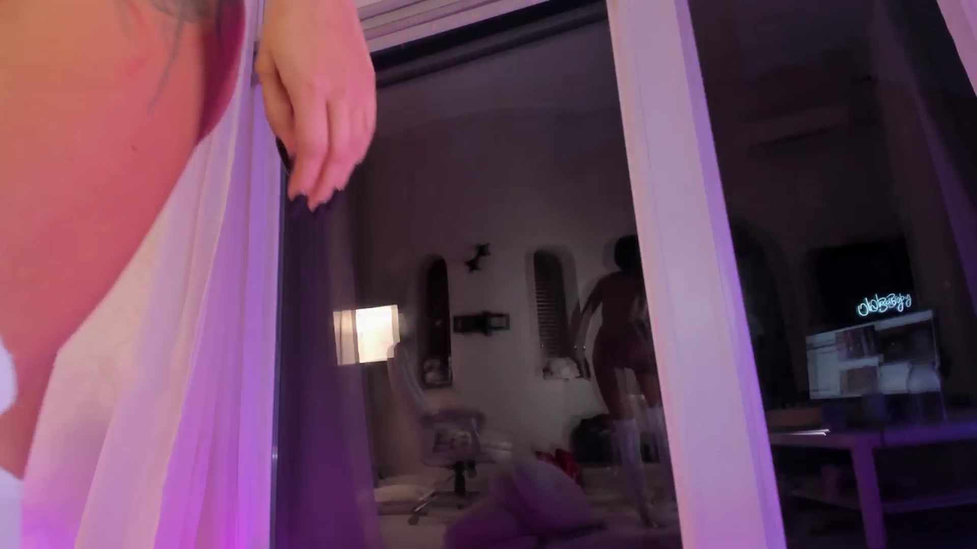Gallery image thumbnail from Miss_diamond_'s myfreecams stream on, 12/24/2025, 15:08 image 17 of 20