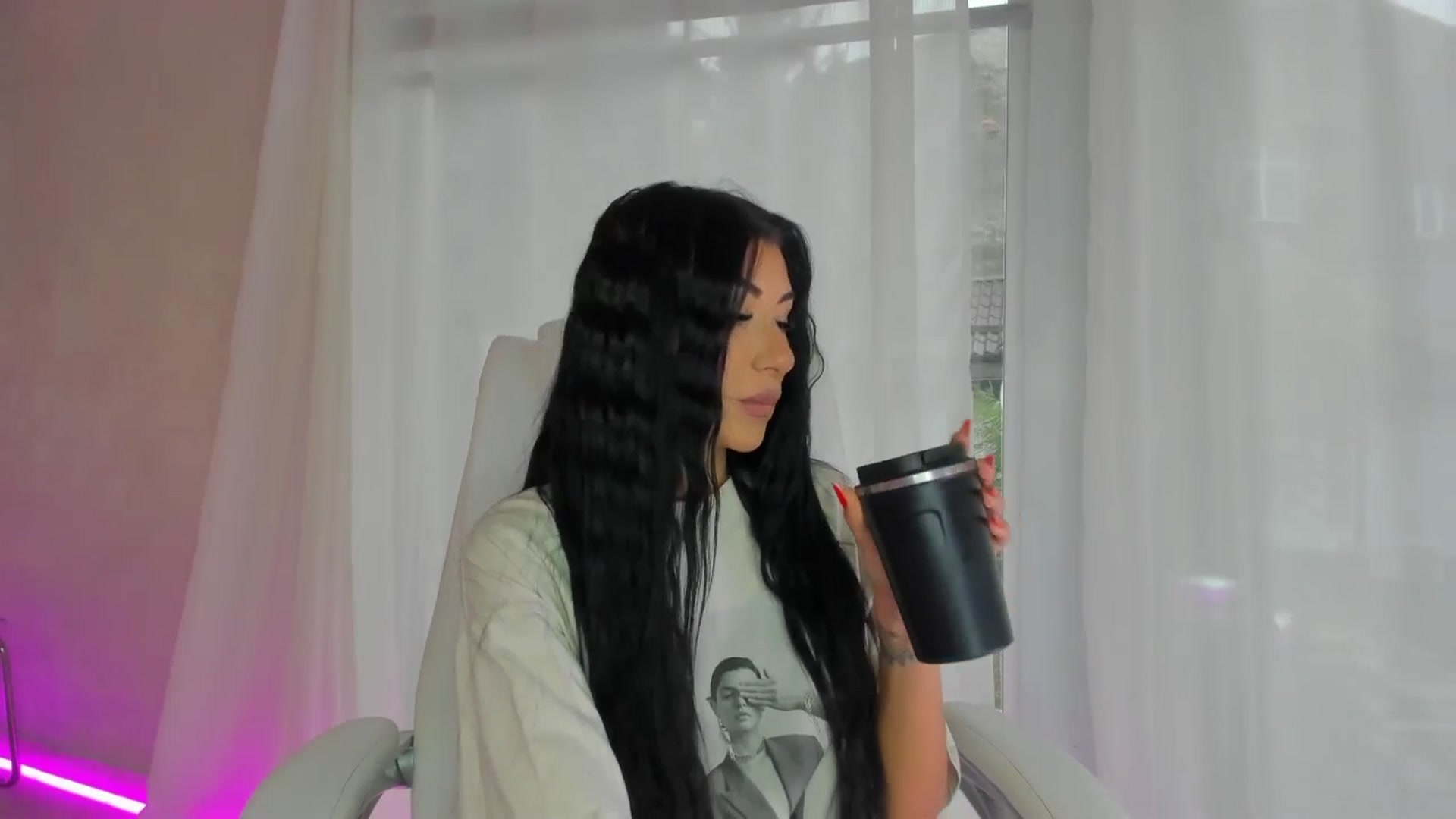 Gallery image thumbnail from Miss_diamond_'s myfreecams stream on, 02/13/2026, 09:03 image 19 of 20