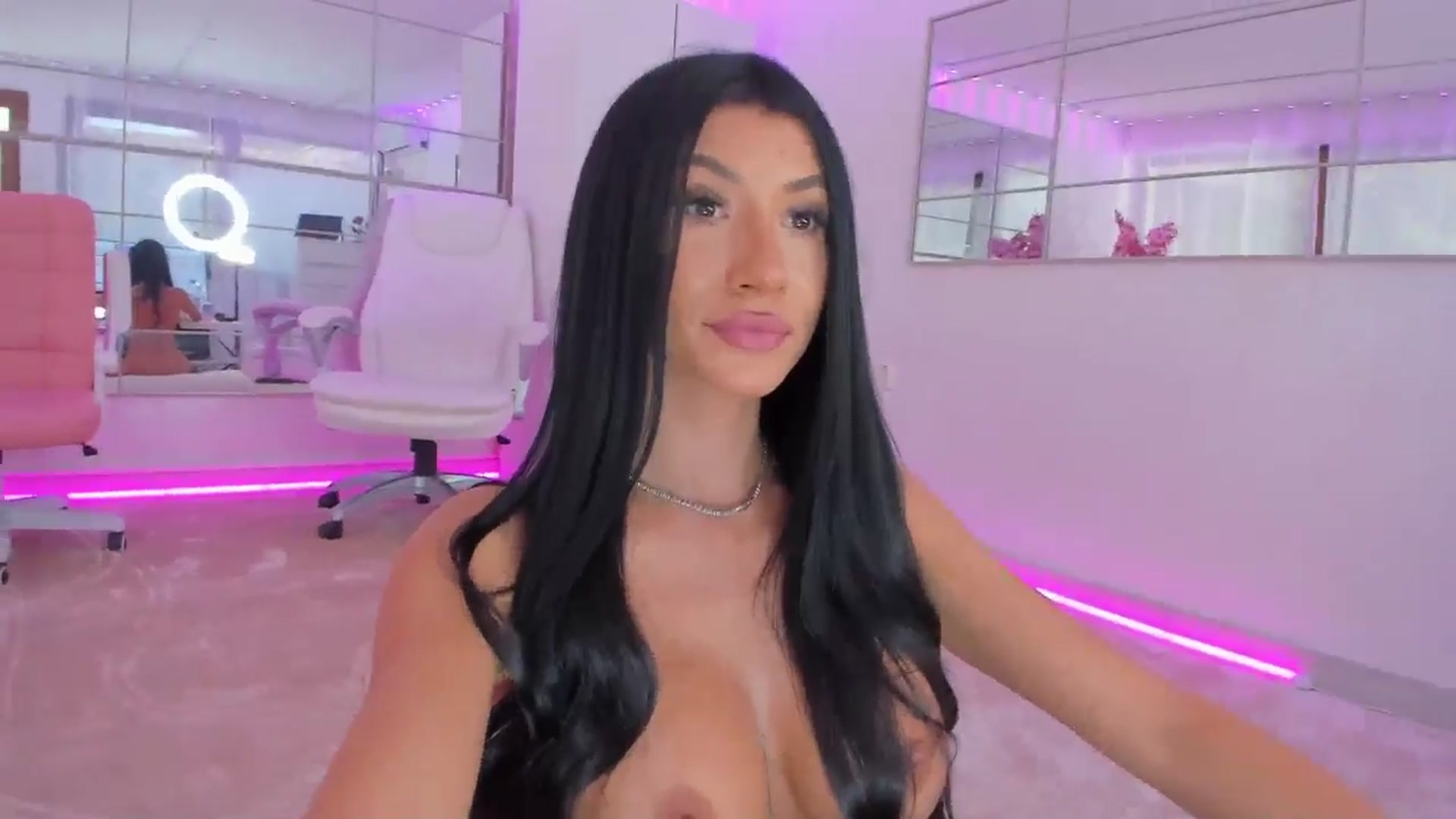 Gallery image thumbnail from Miss_diamond_'s myfreecams stream on, 04/23/2026, 10:54 image 11 of 20