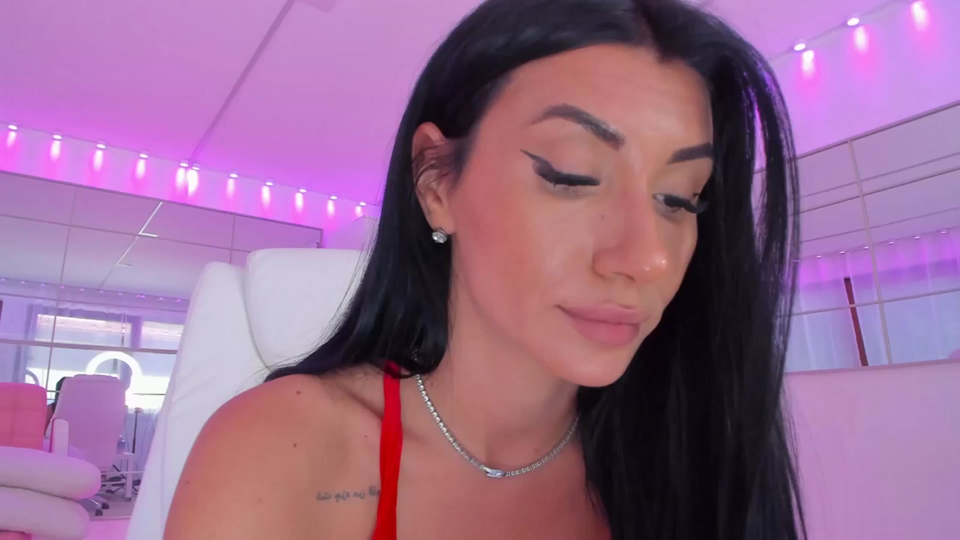 Gallery image thumbnail from Miss_diamond_'s myfreecams stream on, 04/24/2026, 13:51 image 19 of 20