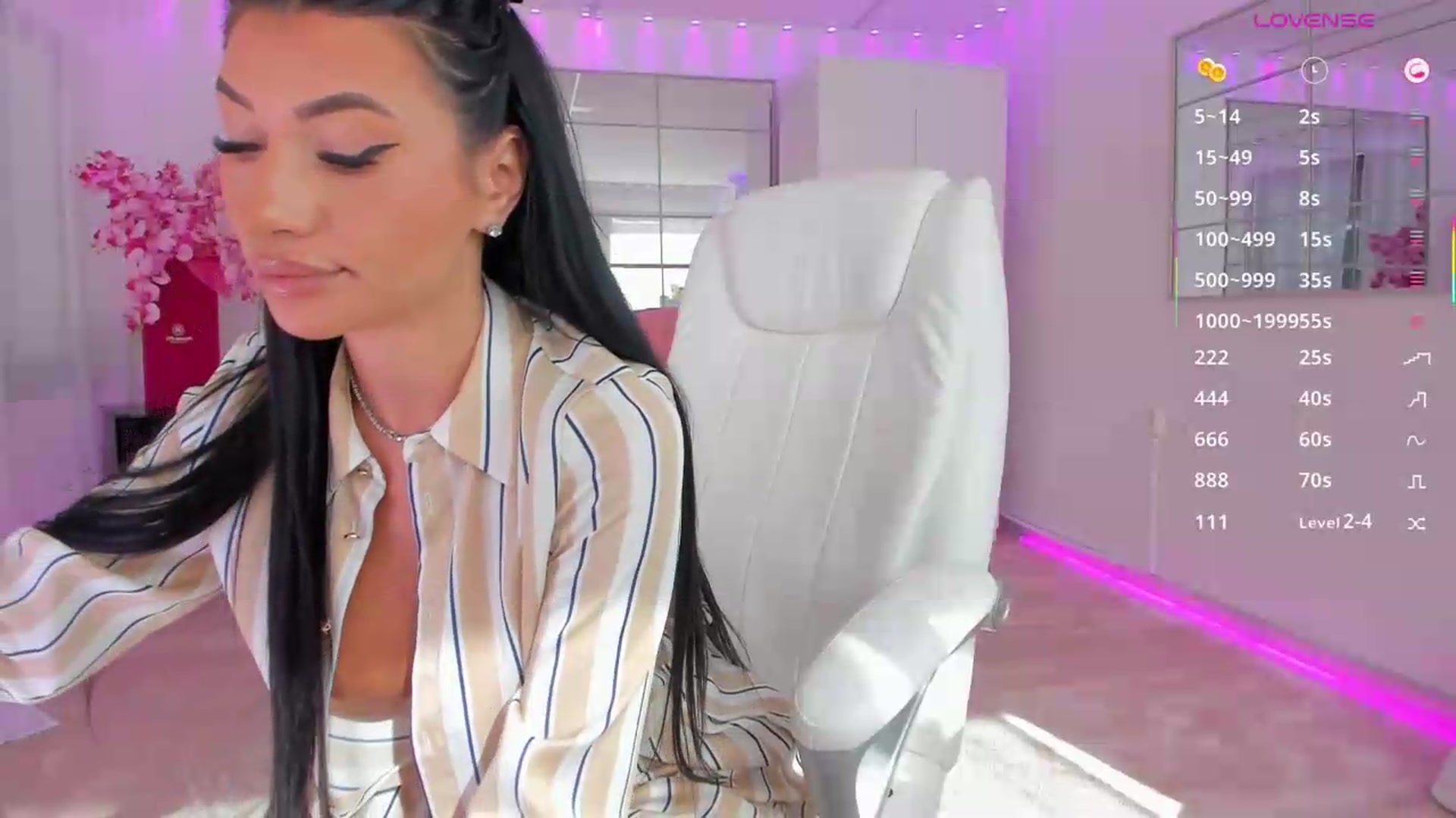 Gallery image thumbnail from Miss_diamond_'s myfreecams stream on, 05/12/2026, 06:41 image 9 of 20