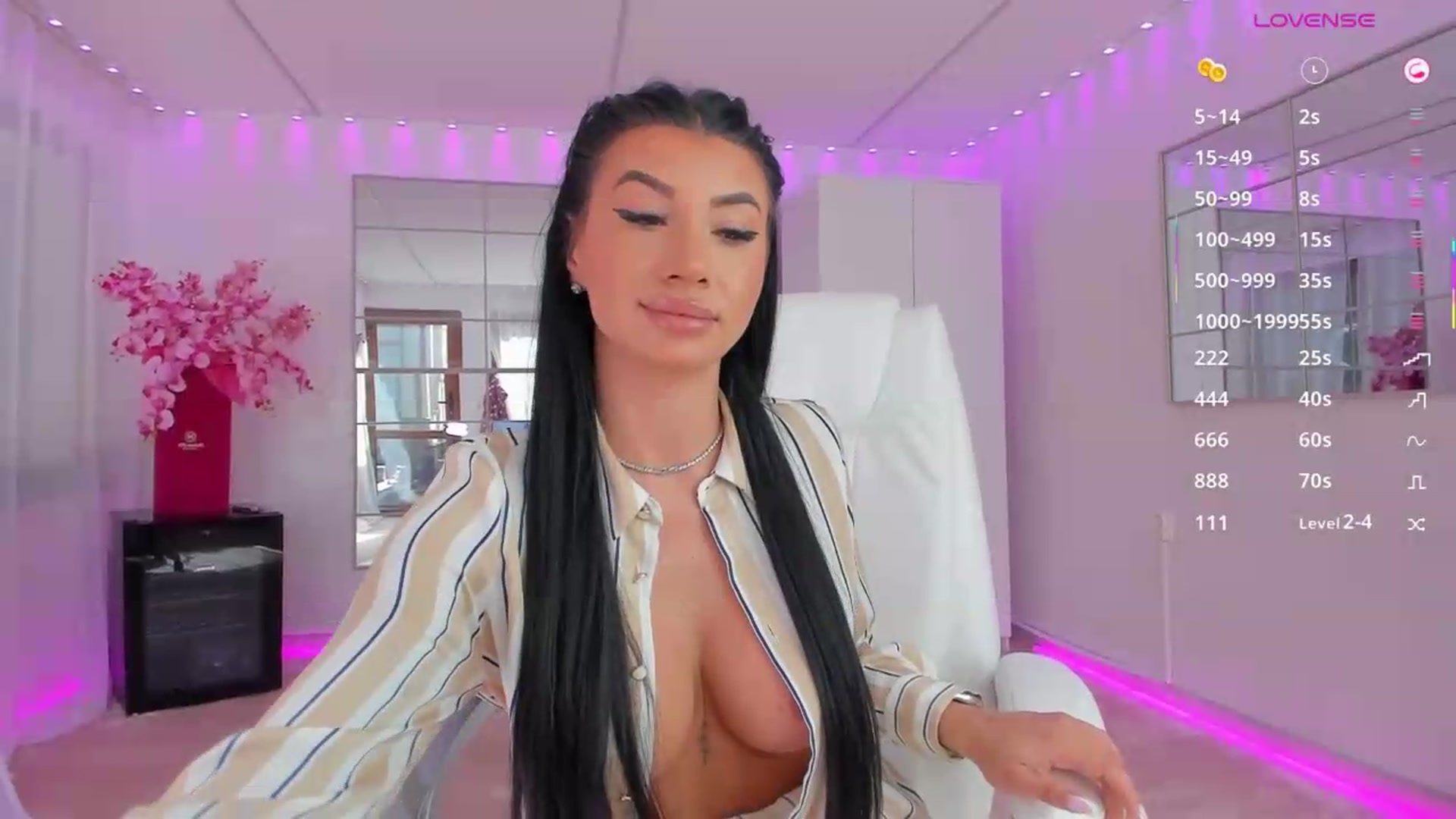 Gallery image thumbnail from Miss_diamond_'s myfreecams stream on, 05/12/2026, 06:41 image 12 of 20