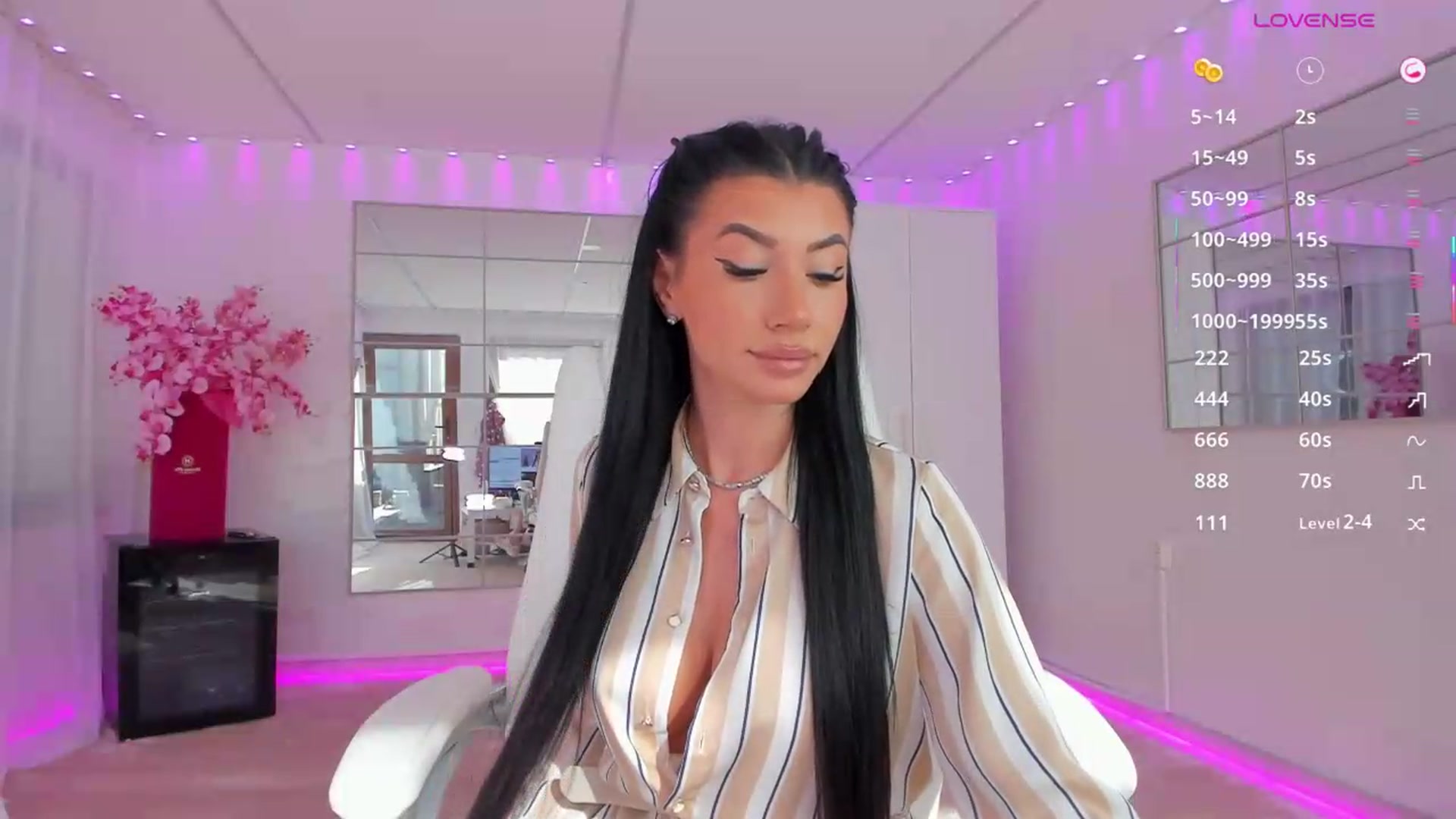 Gallery image thumbnail from Miss_diamond_'s myfreecams stream on, 05/12/2026, 06:41 image 6 of 20