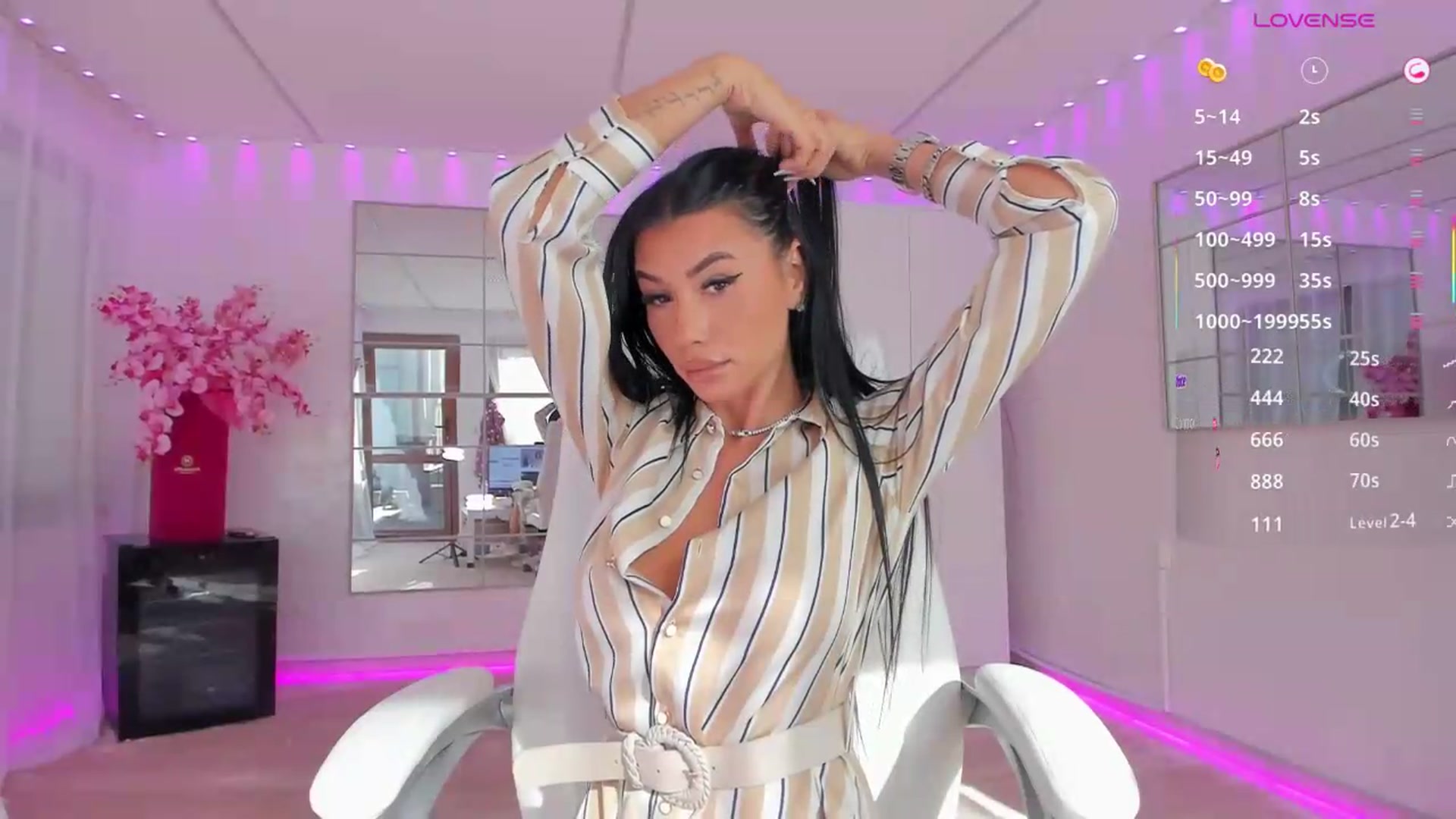 Gallery image thumbnail from Miss_diamond_'s myfreecams stream on, 05/12/2026, 06:41 image 5 of 20