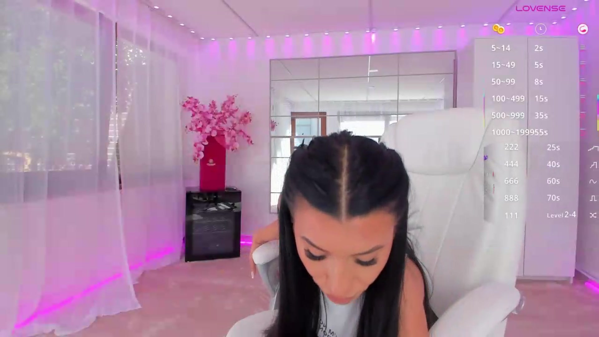 Gallery image thumbnail from Miss_diamond_'s myfreecams stream on, 05/13/2026, 06:10 image 4 of 20
