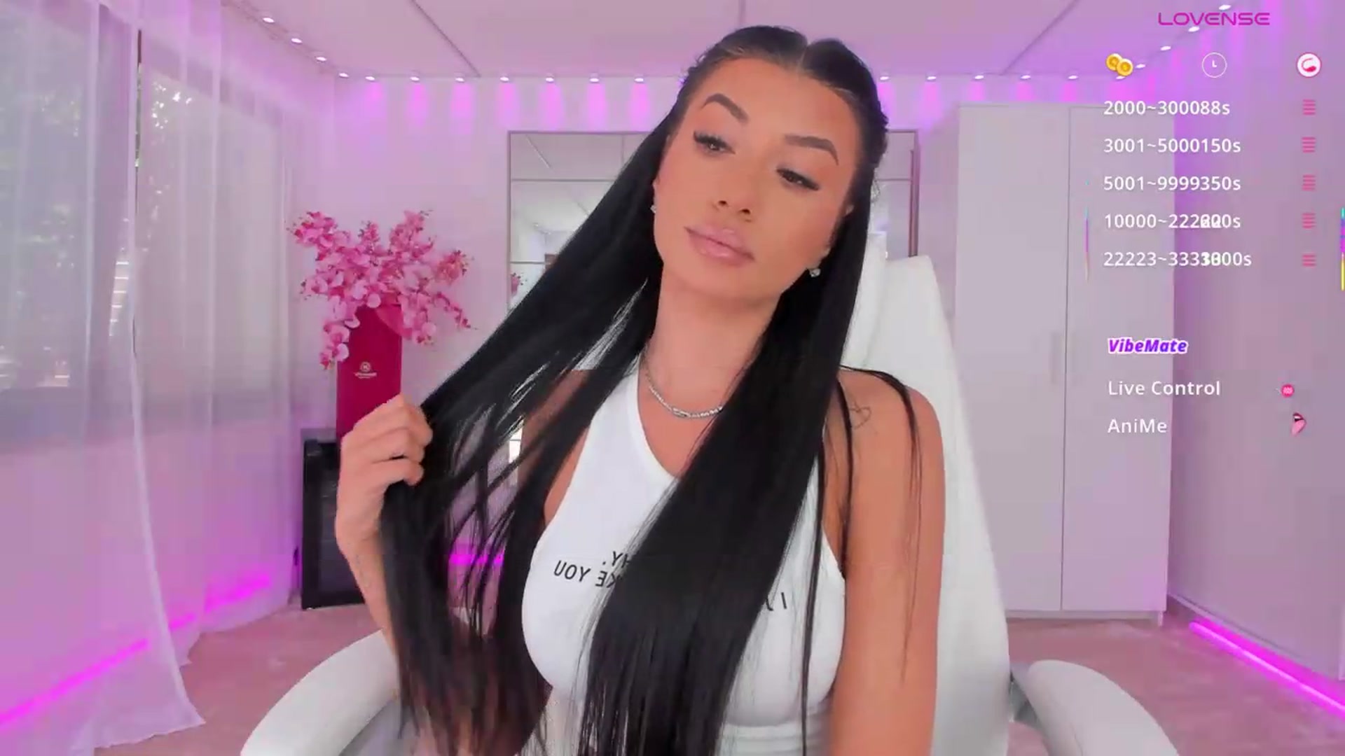 Gallery image thumbnail from Miss_diamond_'s myfreecams stream on, 05/13/2026, 06:10 image 12 of 20
