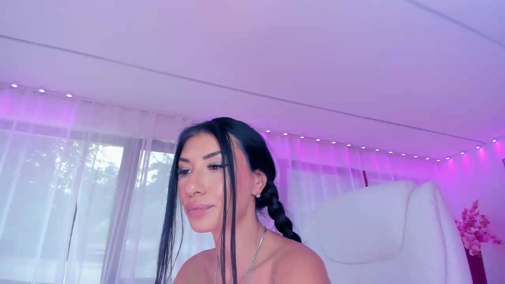 Gallery image thumbnail from Miss_diamond_'s myfreecams stream on, 06/12/2026, 09:22 image 15 of 20