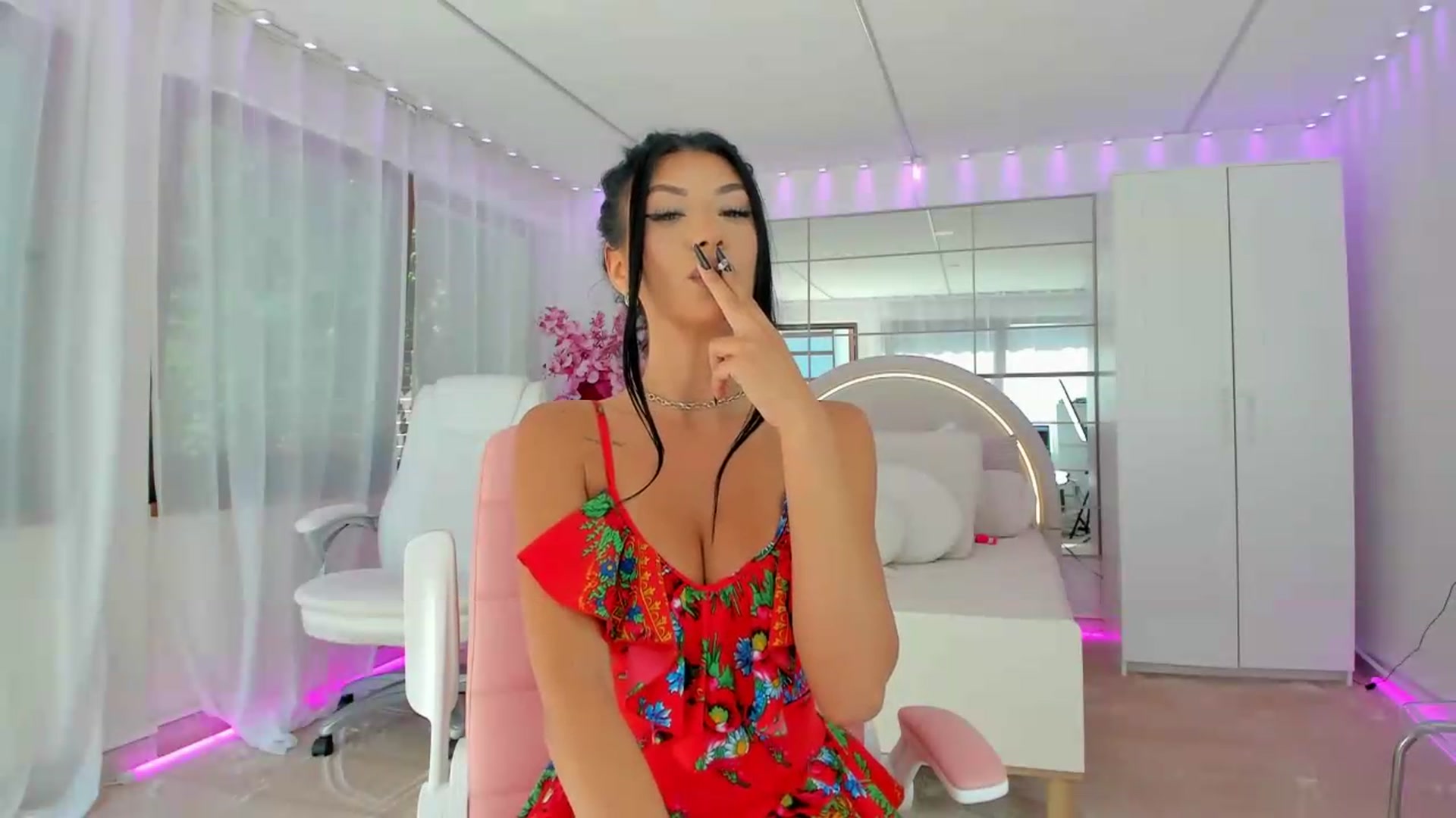 Gallery image thumbnail from Miss_diamond_'s myfreecams stream on, 07/11/2026, 07:04 image 5 of 20