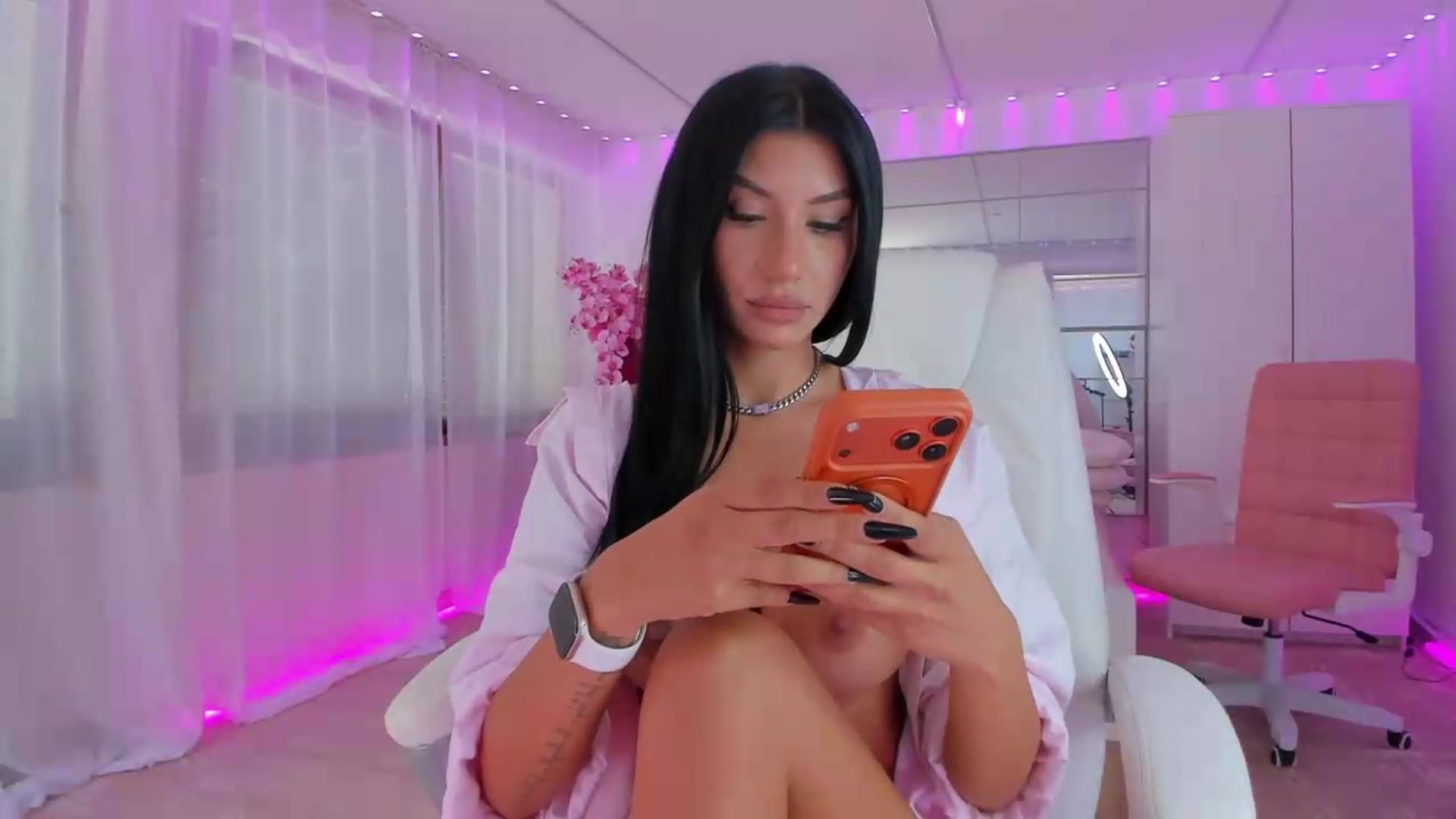 Gallery image thumbnail from Miss_diamond_'s myfreecams stream on, 07/16/2026, 10:07 image 17 of 20