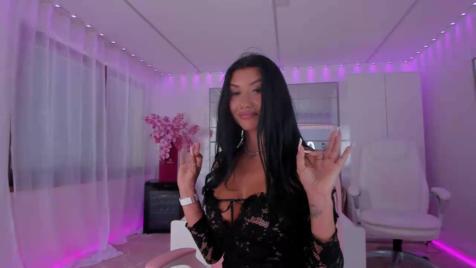 Gallery image thumbnail from Miss_diamond_'s myfreecams stream on, 07/31/2026, 12:26 image 8 of 20