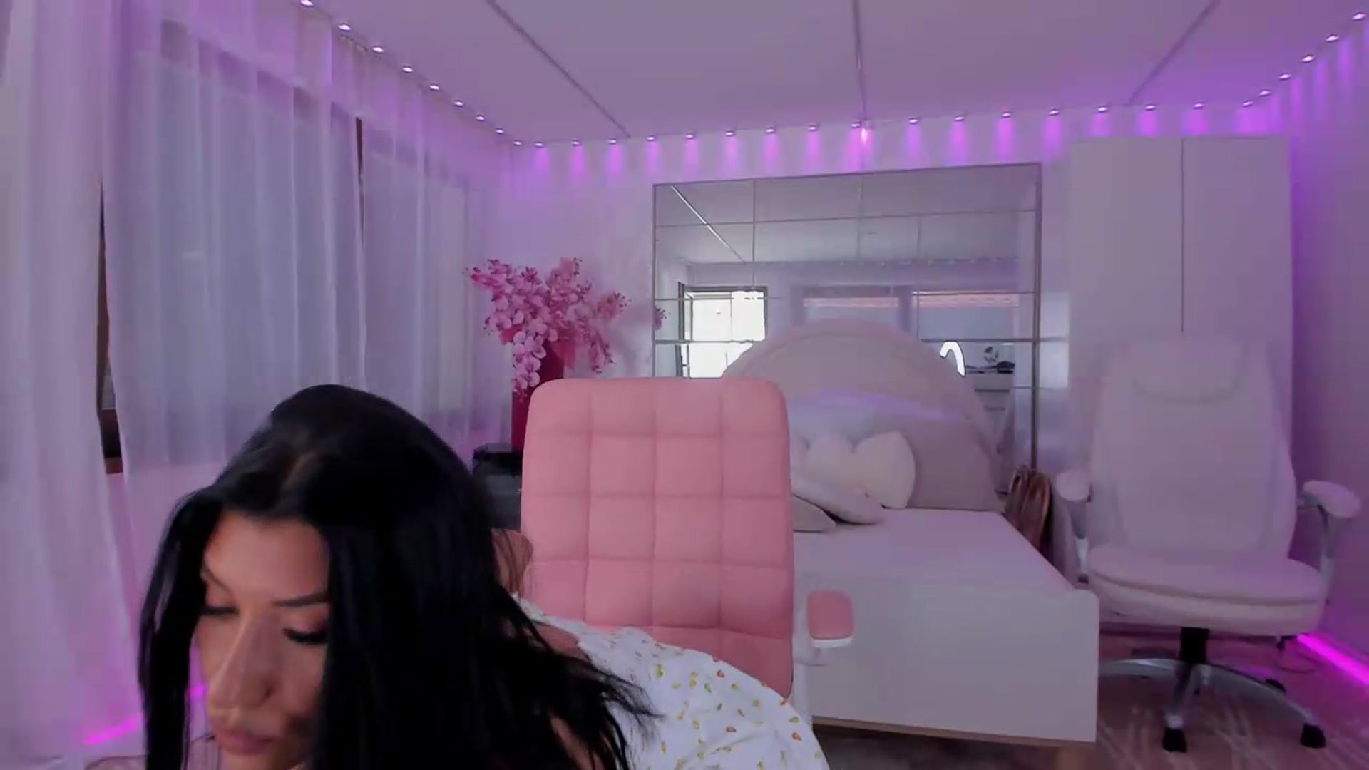 Gallery image thumbnail from Miss_diamond_'s myfreecams stream on, 07/31/2026, 12:26 image 20 of 20