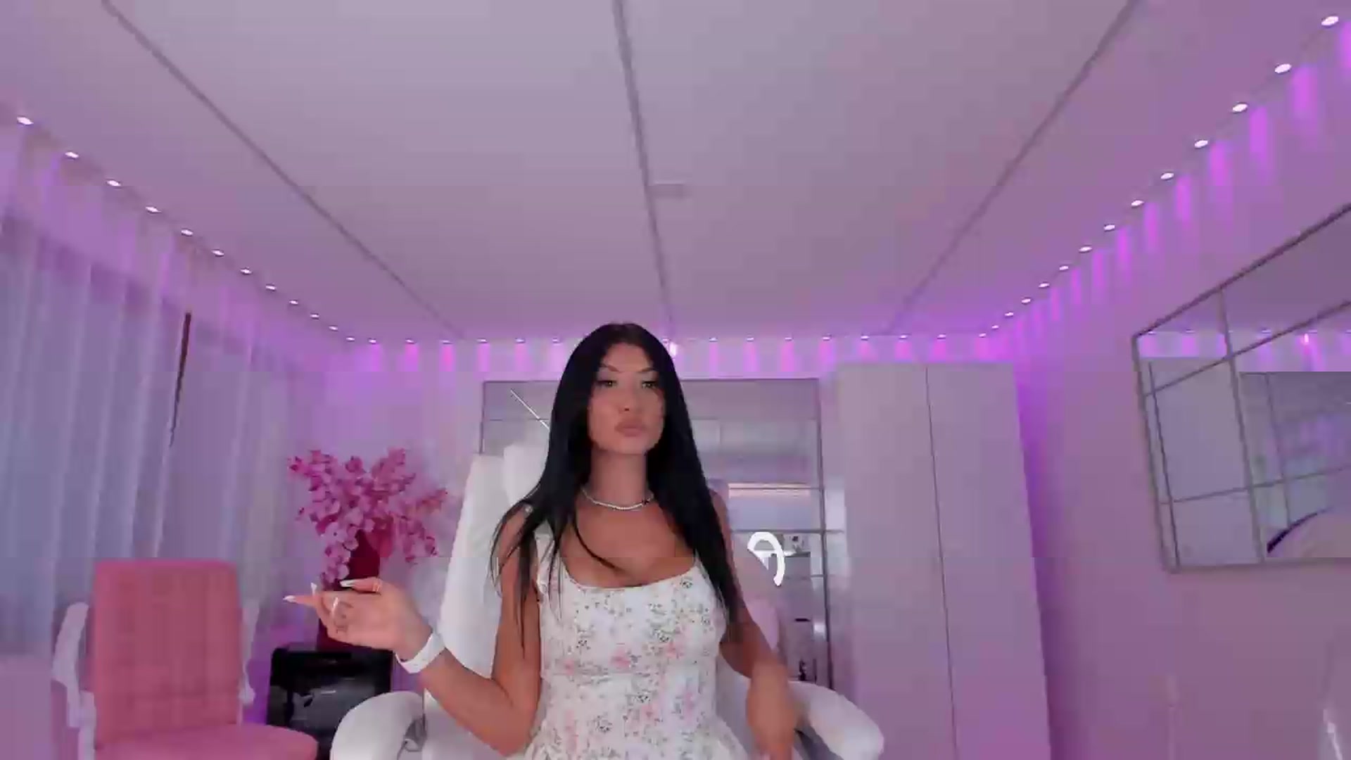 Gallery image thumbnail from Miss_diamond_'s myfreecams stream on, 08/16/2026, 13:41 image 18 of 20