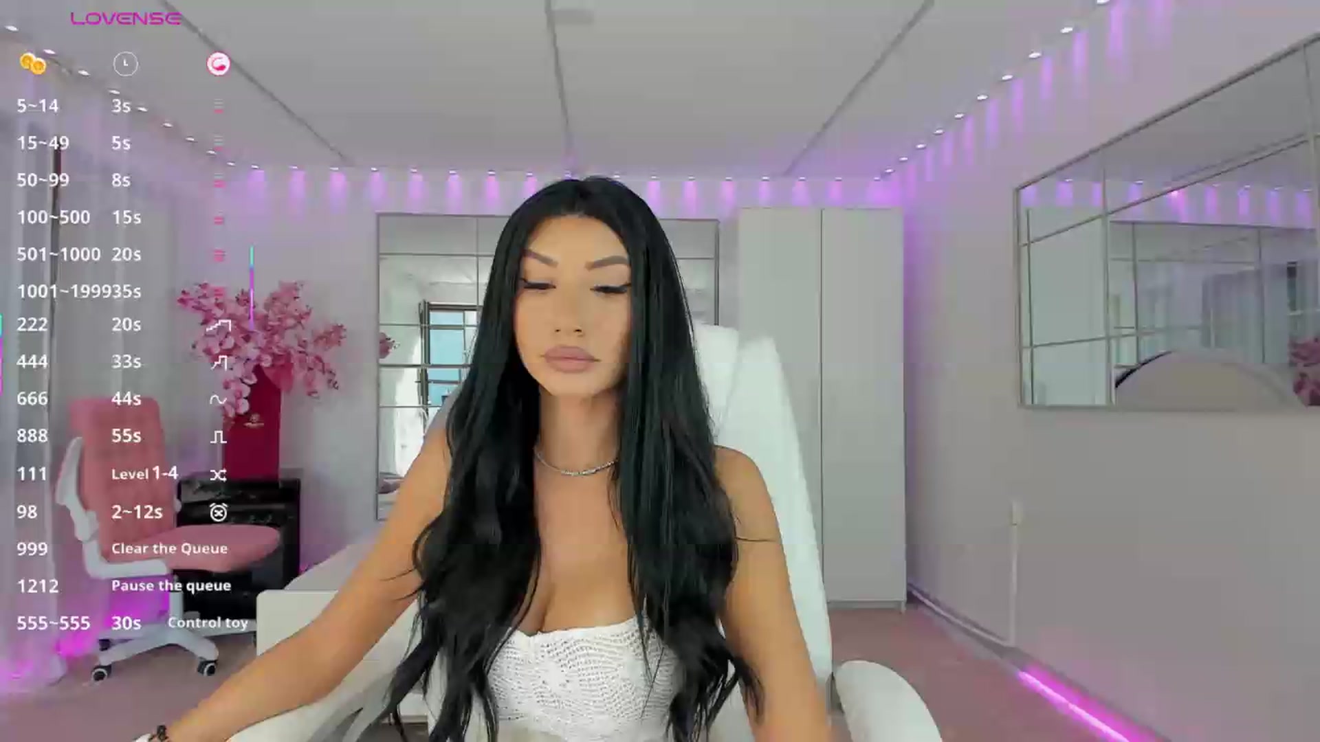 Gallery image thumbnail from Miss_diamond_'s myfreecams stream on, 08/20/2026, 09:37 image 1 of 20