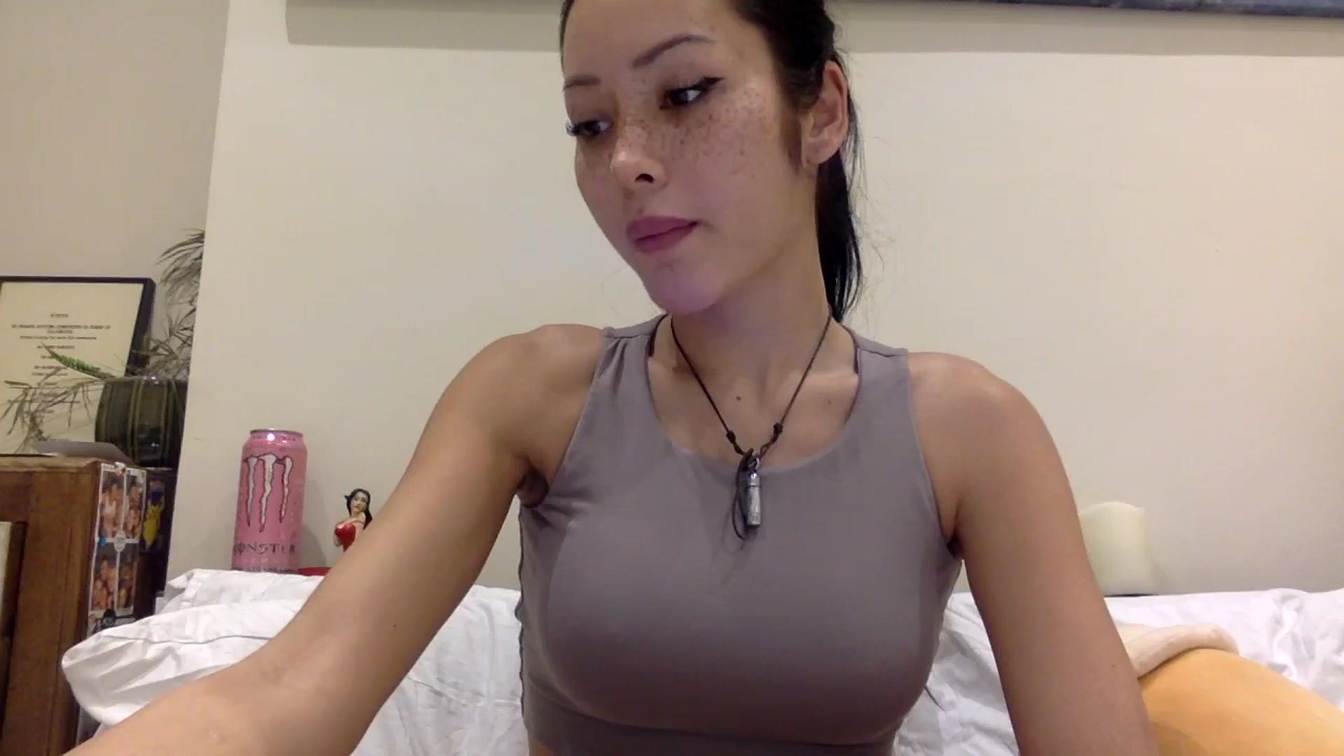 Gallery image thumbnail from Miss_emiko's myfreecams stream on, 11/26/2024, 20:04 image 4 of 20