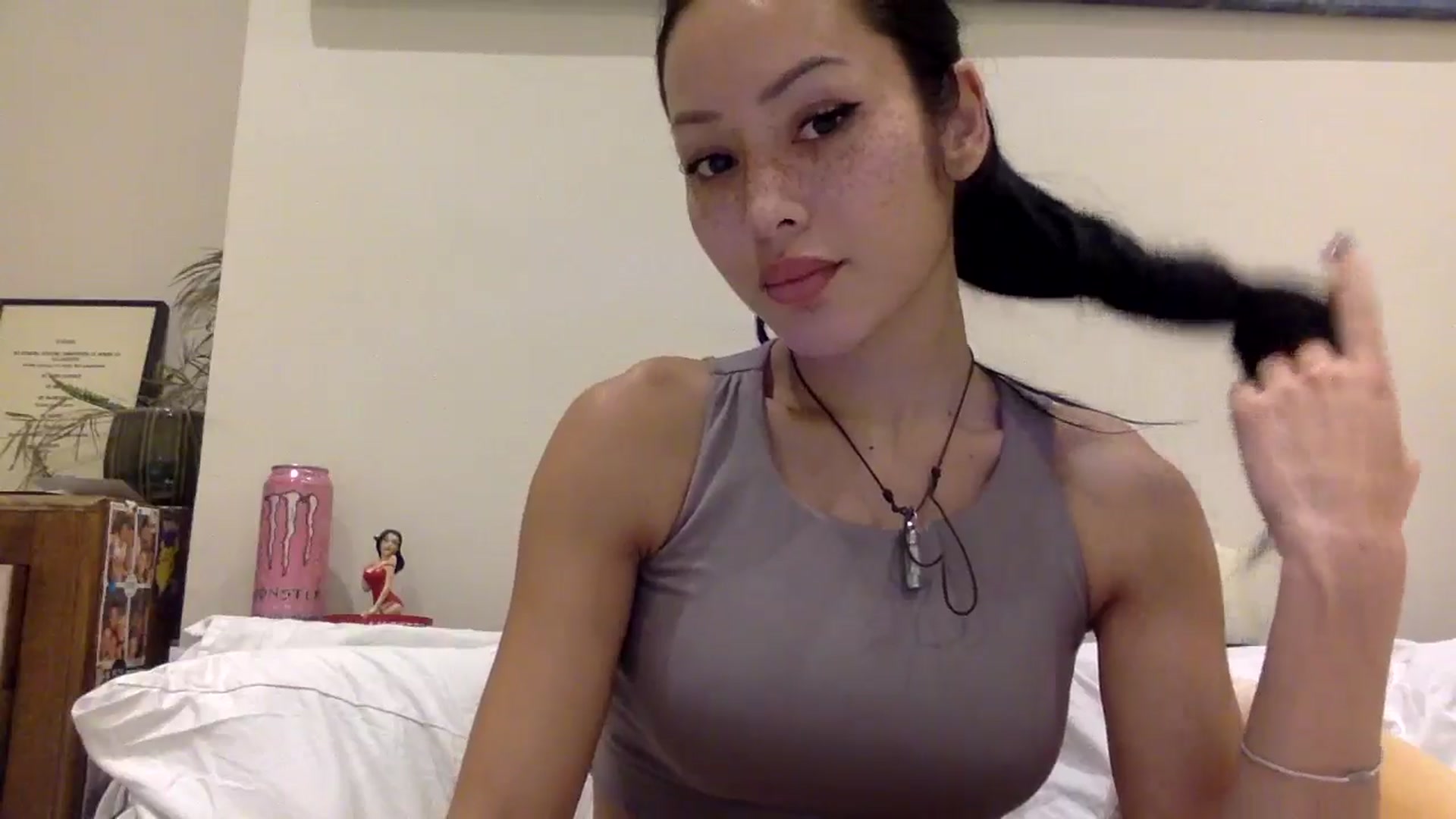 Gallery image thumbnail from Miss_emiko's myfreecams stream on, 11/26/2024, 20:04 image 8 of 20