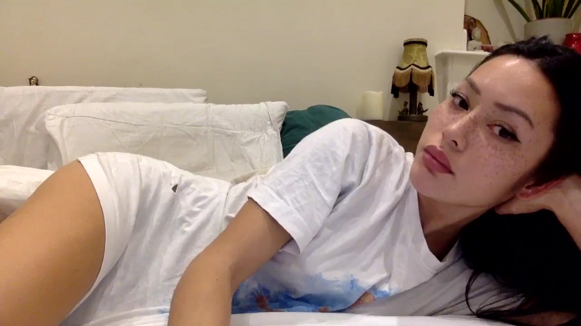 Gallery image thumbnail from Miss_emiko's myfreecams stream on, 11/28/2024, 02:01 image 17 of 20