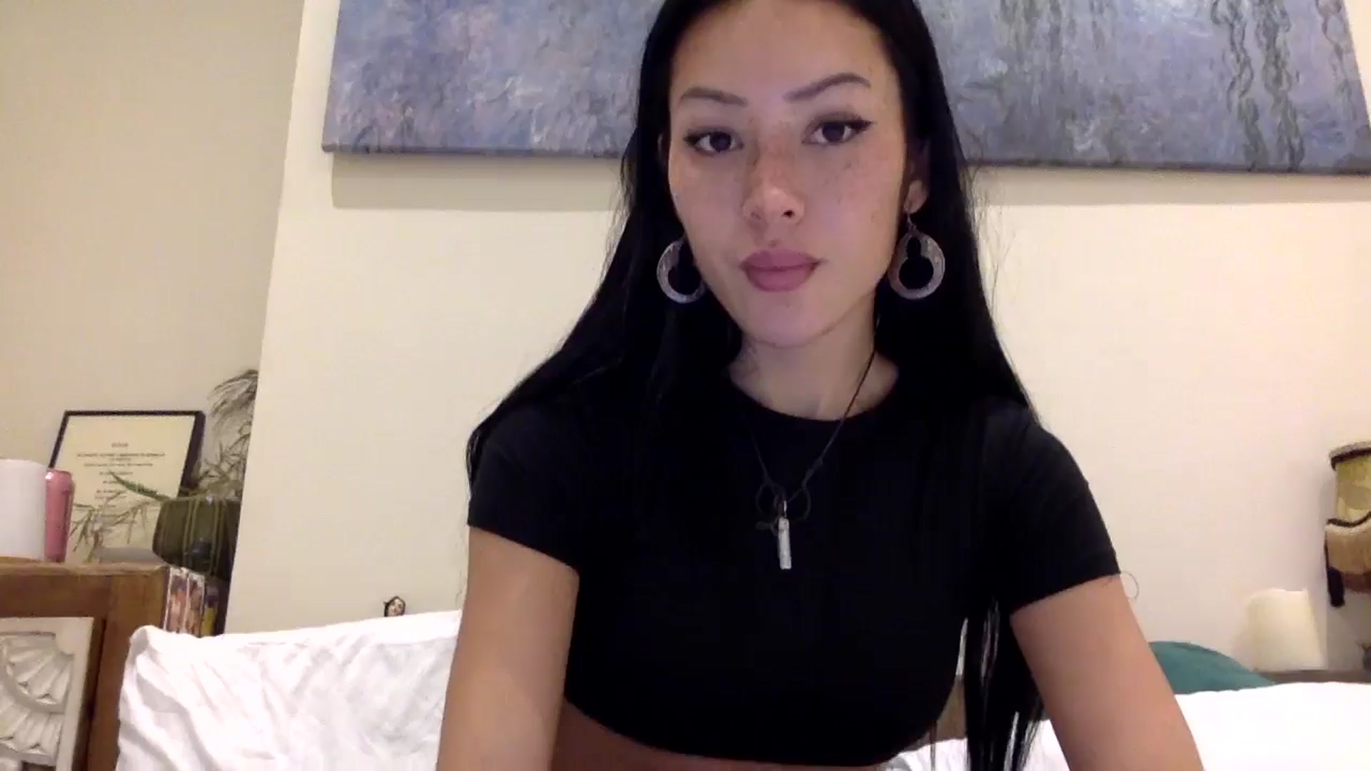 Gallery image thumbnail from Miss_emiko's myfreecams stream on, 11/28/2024, 19:02 image 1 of 20