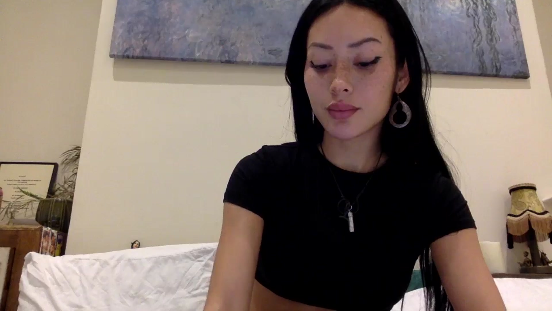 Gallery image thumbnail from Miss_emiko's myfreecams stream on, 11/28/2024, 19:02 image 10 of 20