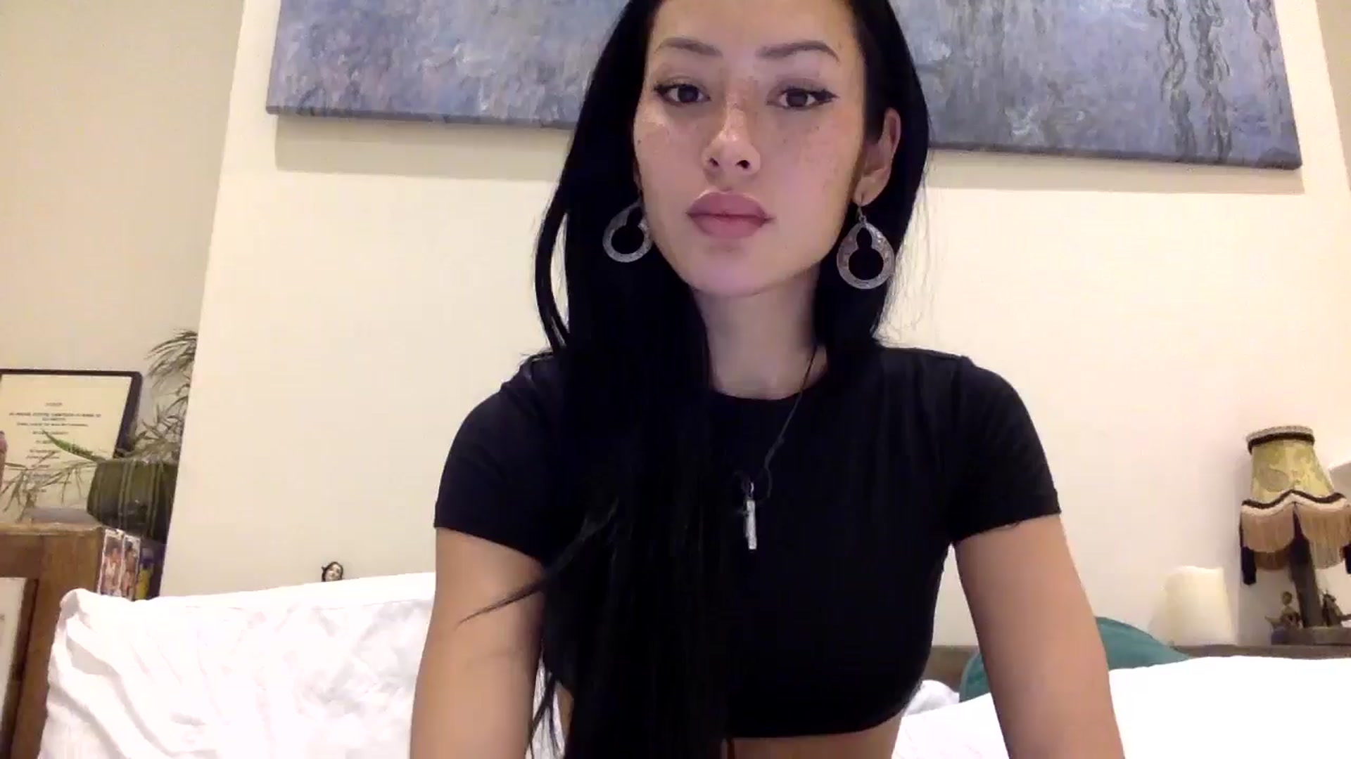Gallery image thumbnail from Miss_emiko's myfreecams stream on, 11/28/2024, 19:02 image 14 of 20