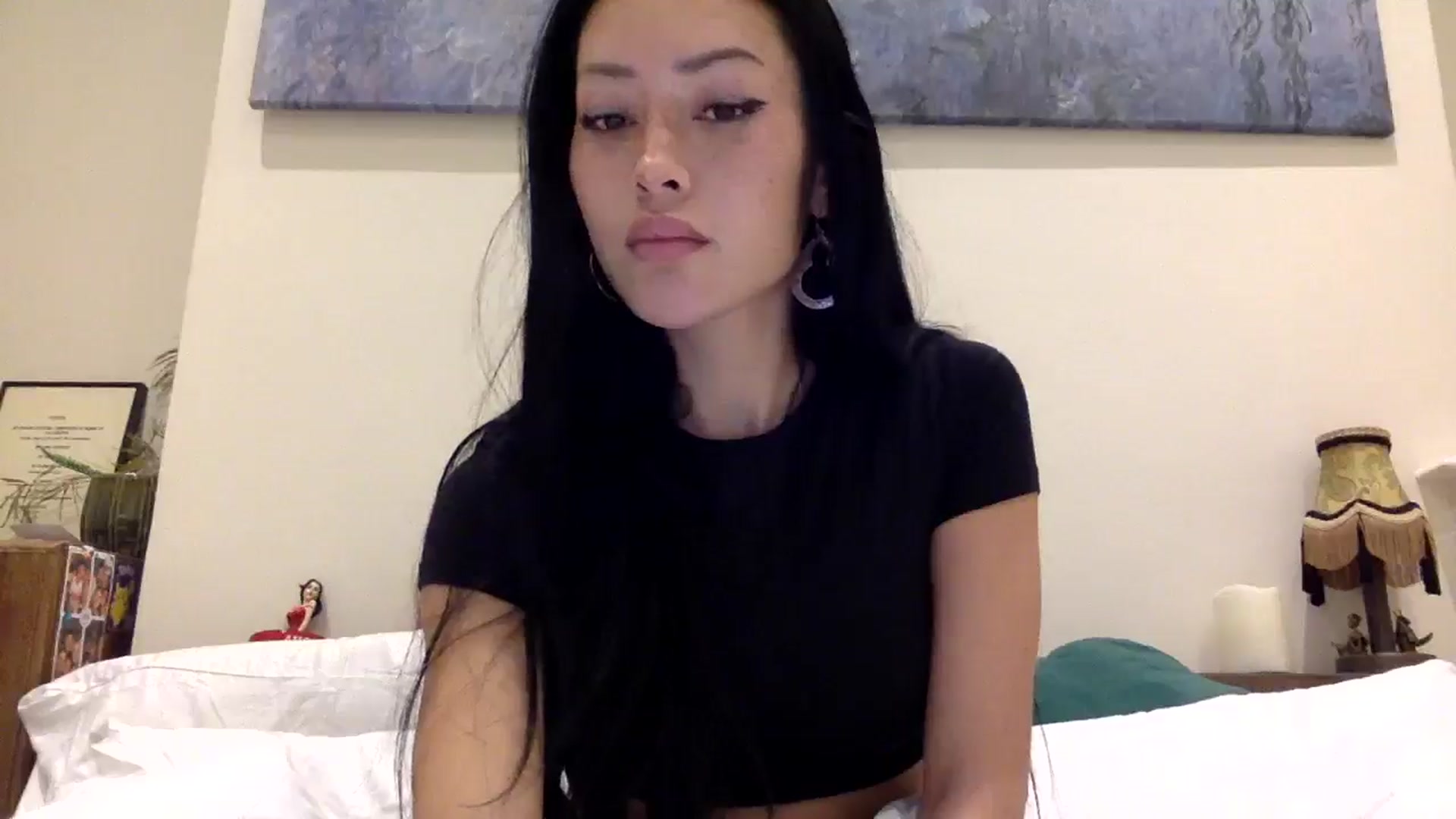 Gallery image thumbnail from Miss_emiko's myfreecams stream on, 11/28/2024, 20:20 image 10 of 20