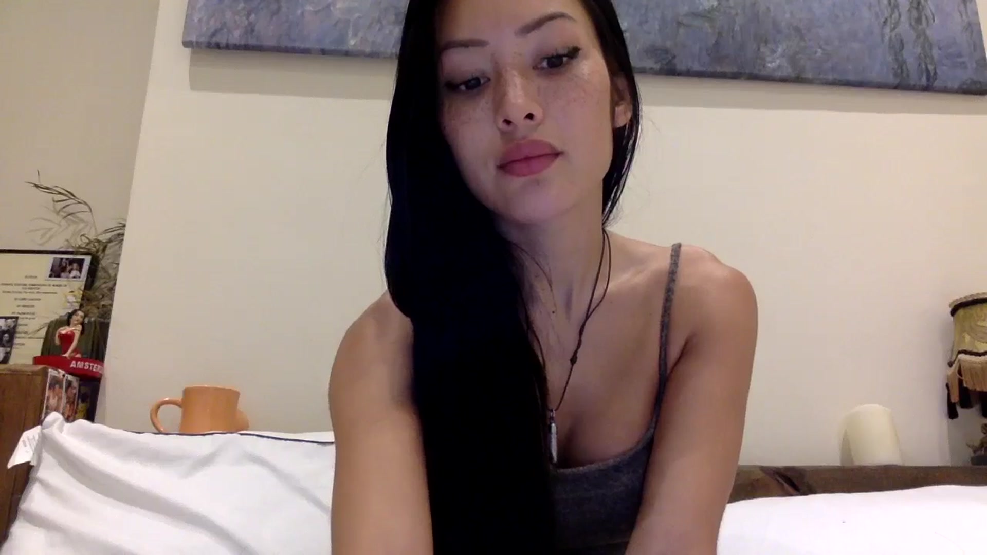 Gallery image thumbnail from Miss_emiko's myfreecams stream on, 12/12/2024, 19:46 image 15 of 20
