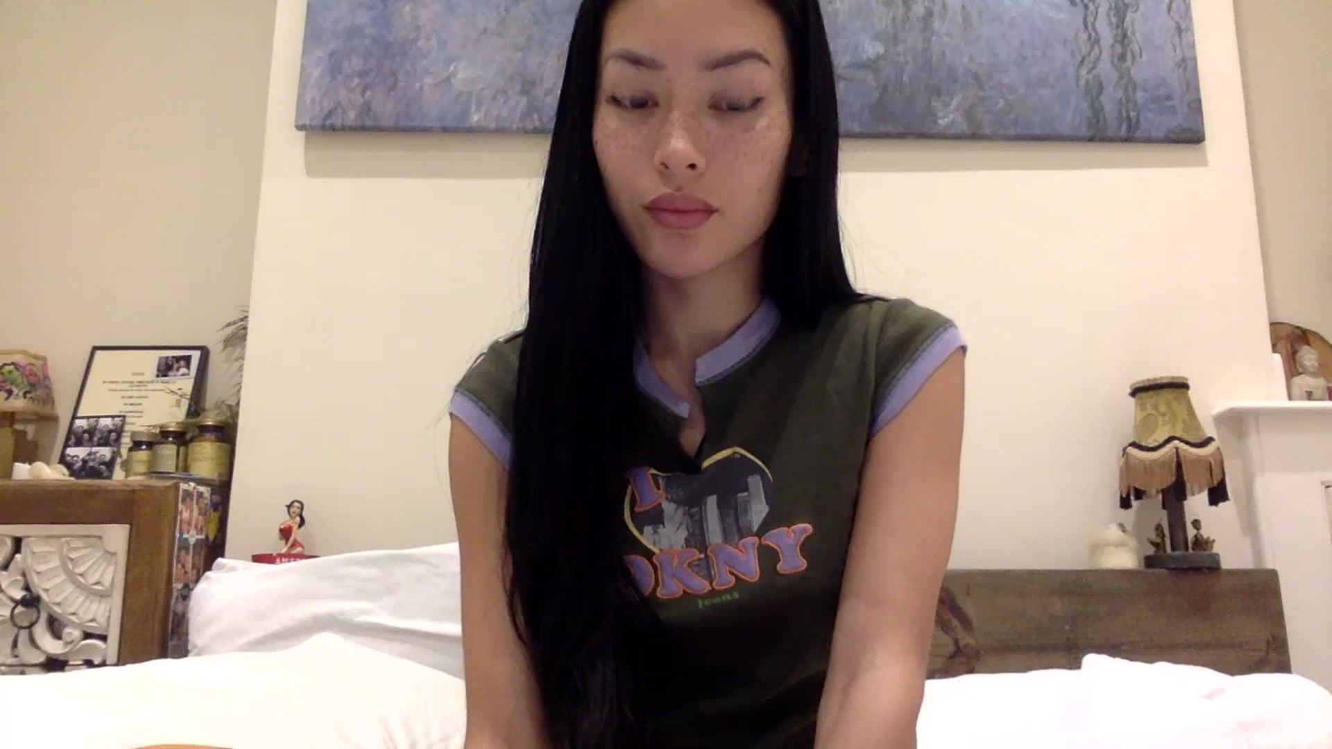 Gallery image thumbnail from Miss_emiko's myfreecams stream on, 01/09/2025, 22:00 image 20 of 20