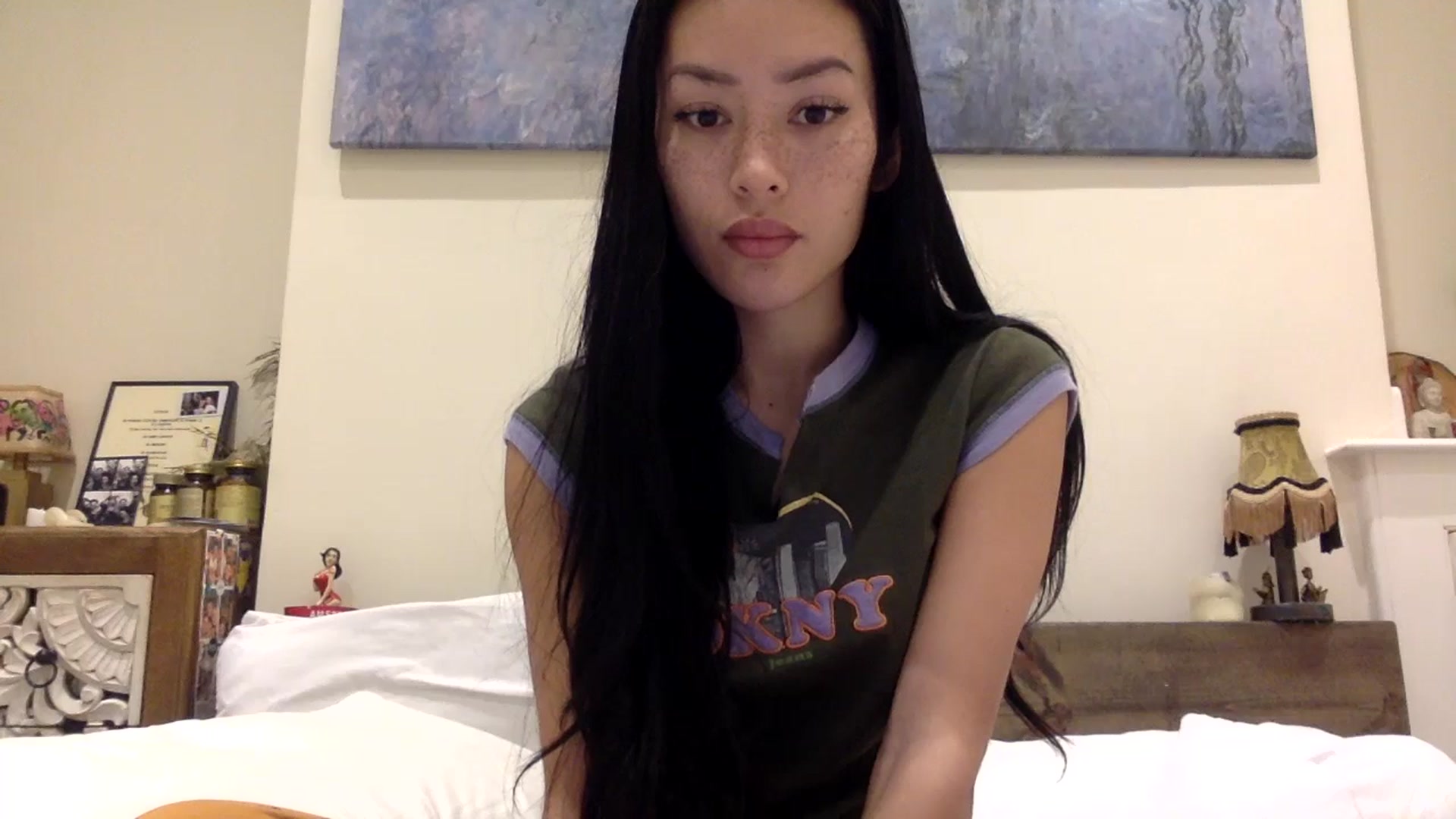 Gallery image thumbnail from Miss_emiko's myfreecams stream on, 01/09/2025, 22:00 image 6 of 20