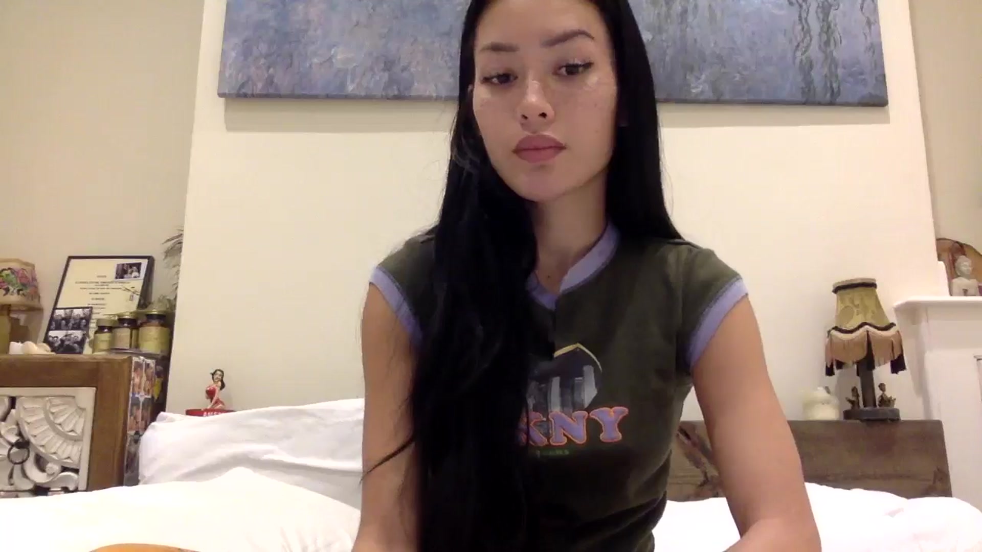 Gallery image thumbnail from Miss_emiko's myfreecams stream on, 01/09/2025, 22:00 image 15 of 20