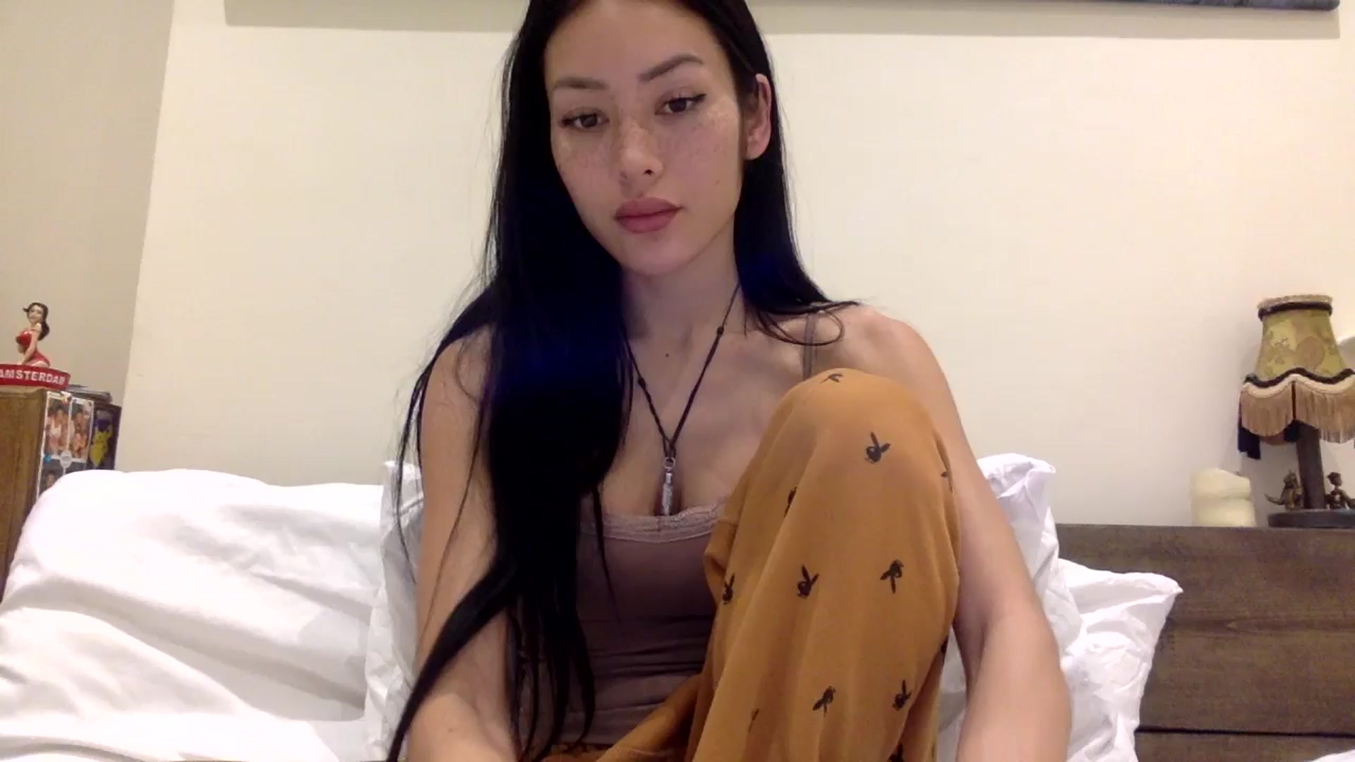 Gallery image thumbnail from Miss_emiko's myfreecams stream on, 01/12/2025, 03:10 image 9 of 20