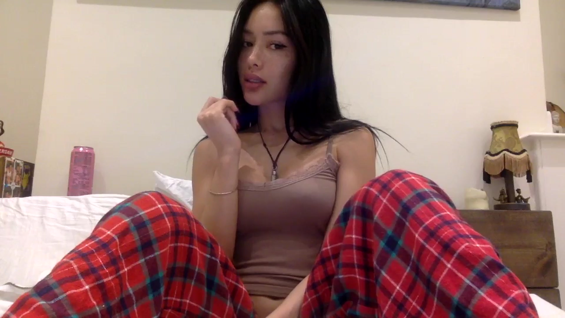 Gallery image thumbnail from Miss_emiko's myfreecams stream on, 01/14/2025, 01:49 image 15 of 20