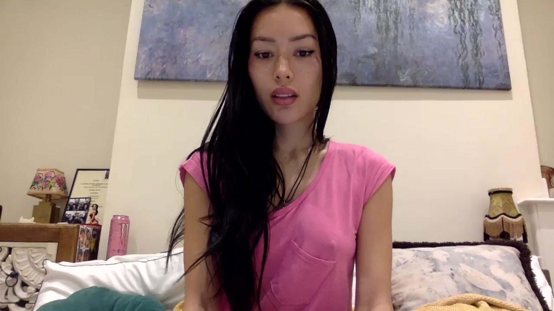 Gallery image thumbnail from Miss_emiko's myfreecams stream on, 01/23/2025, 19:08 image 17 of 20
