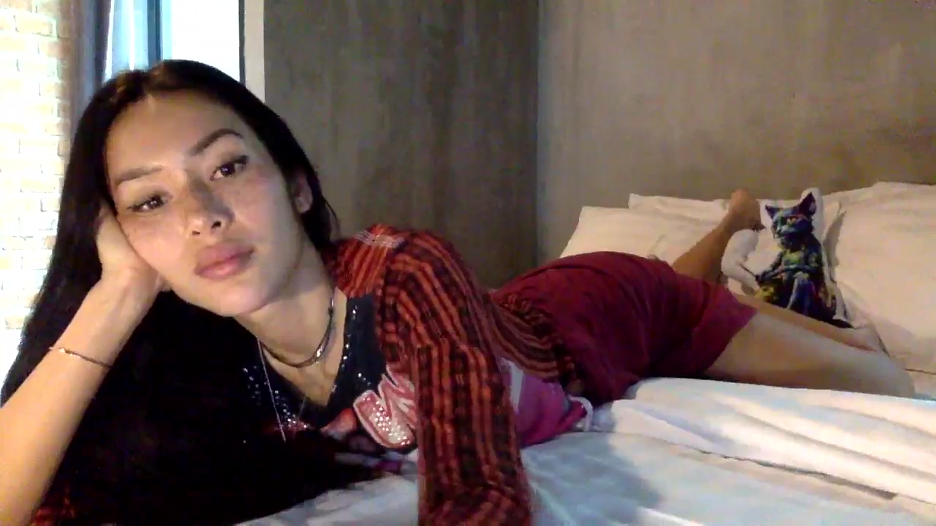 Gallery image thumbnail from Miss_emiko's myfreecams stream on, 01/31/2025, 04:58 image 17 of 20