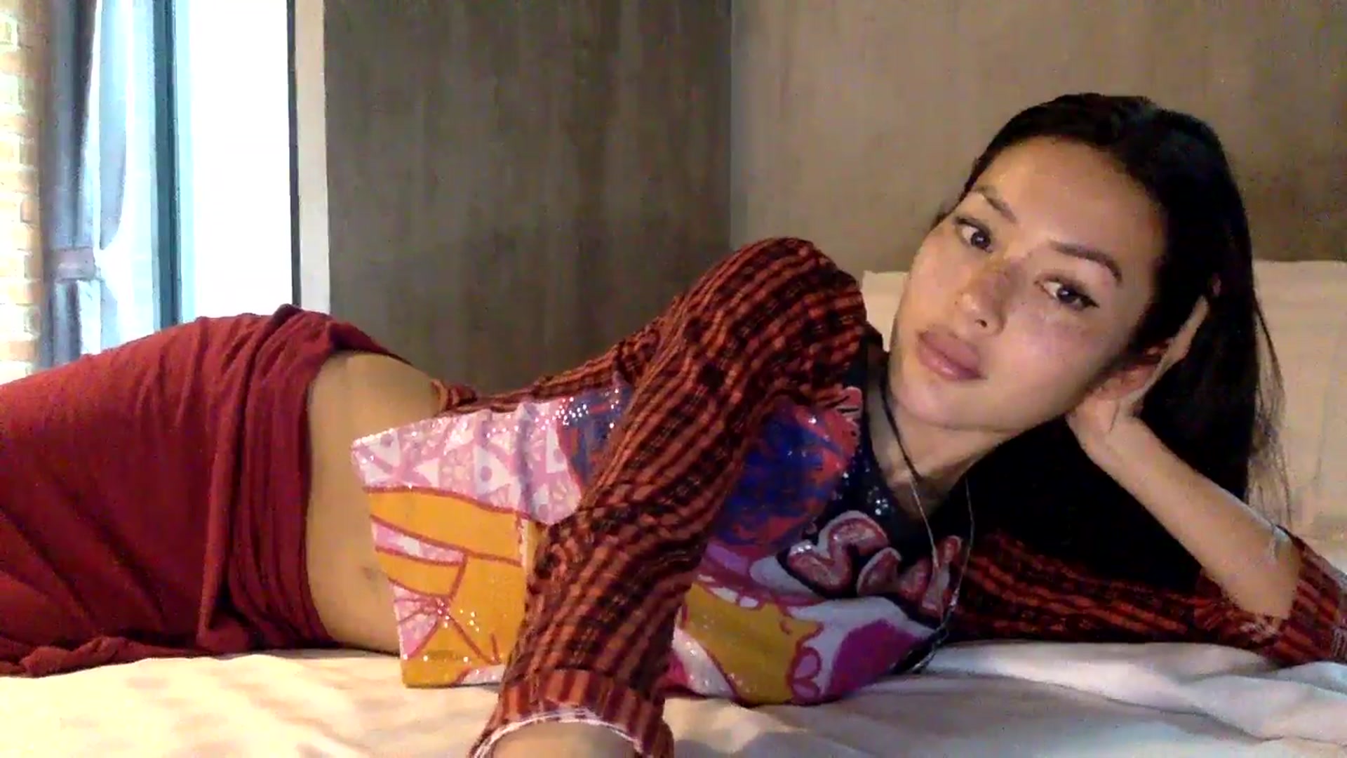 Gallery image thumbnail from Miss_emiko's myfreecams stream on, 01/31/2025, 04:58 image 15 of 20