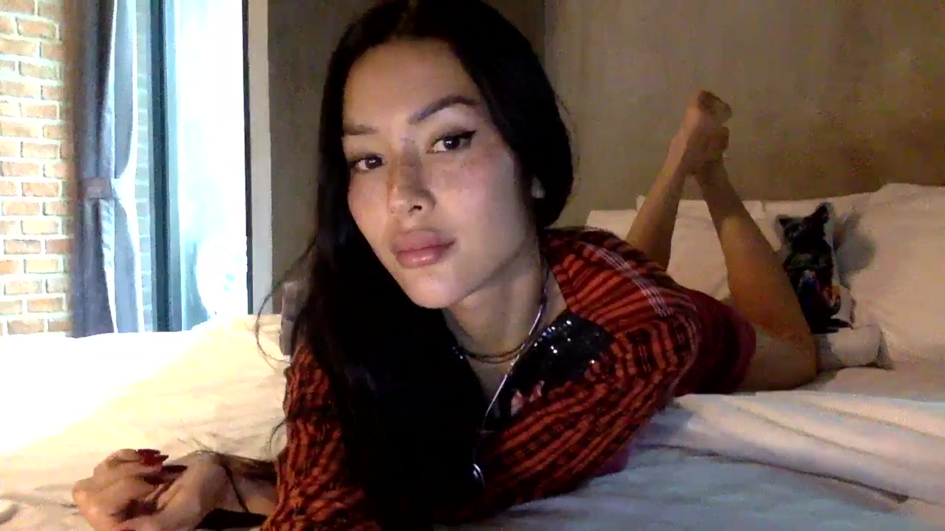 Gallery image thumbnail from Miss_emiko's myfreecams stream on, 01/31/2025, 04:58 image 18 of 20