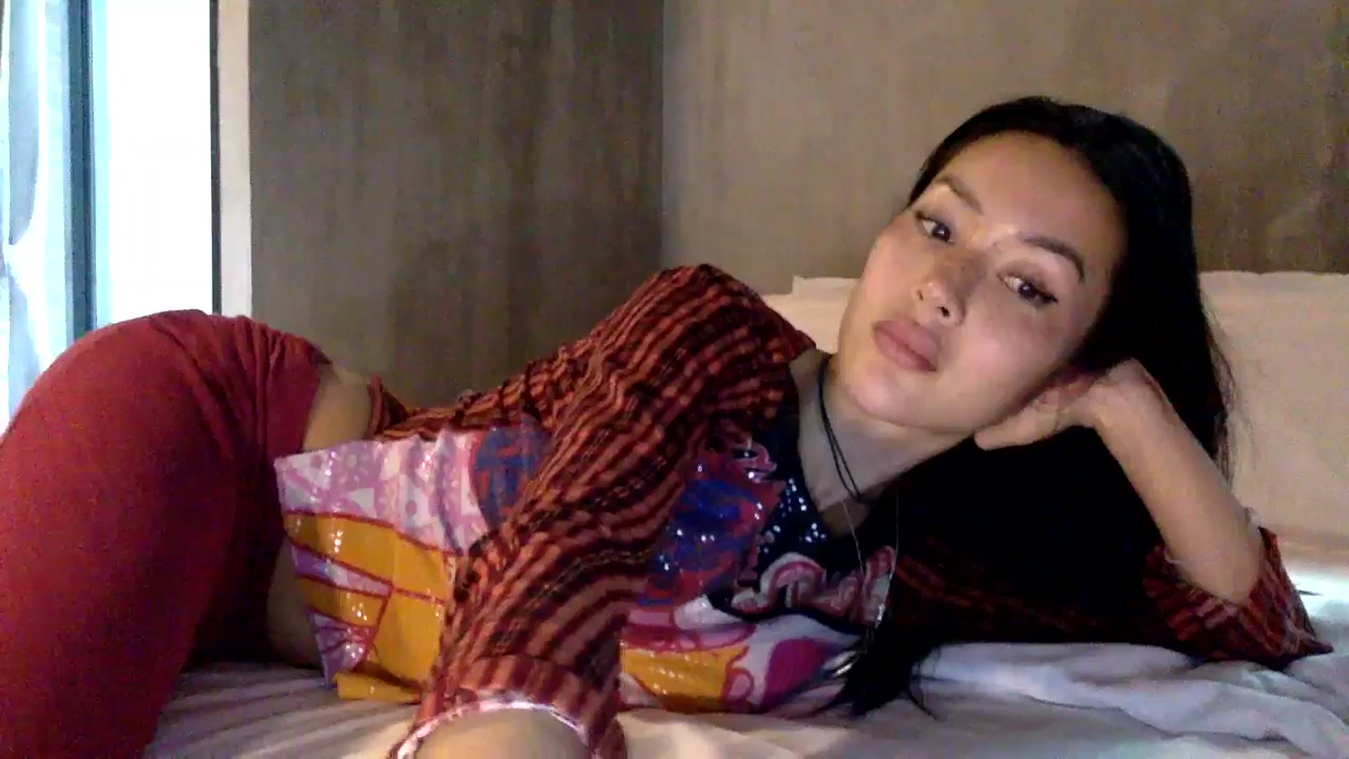 Gallery image thumbnail from Miss_emiko's myfreecams stream on, 01/31/2025, 04:58 image 4 of 20