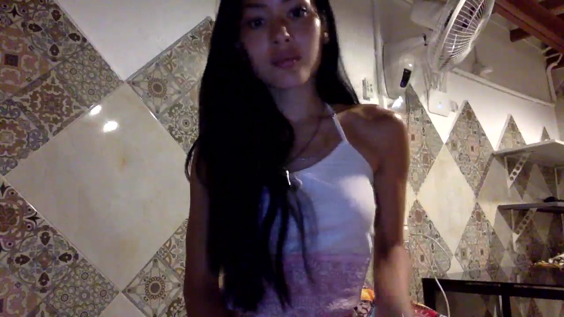 Gallery image thumbnail from Miss_emiko's myfreecams stream on, 03/21/2025, 13:31 image 19 of 20