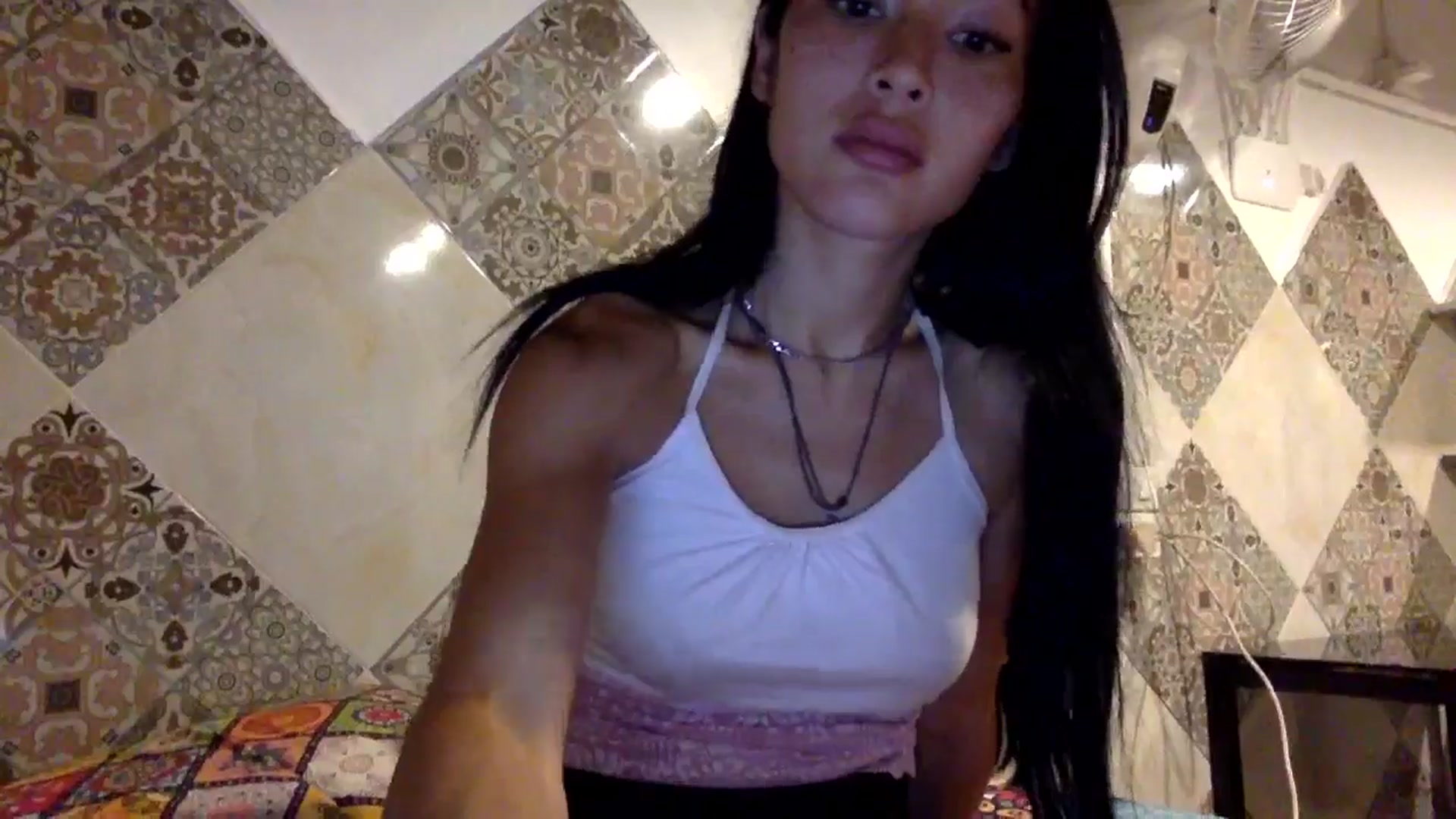 Gallery image thumbnail from Miss_emiko's myfreecams stream on, 03/21/2025, 14:27 image 9 of 20