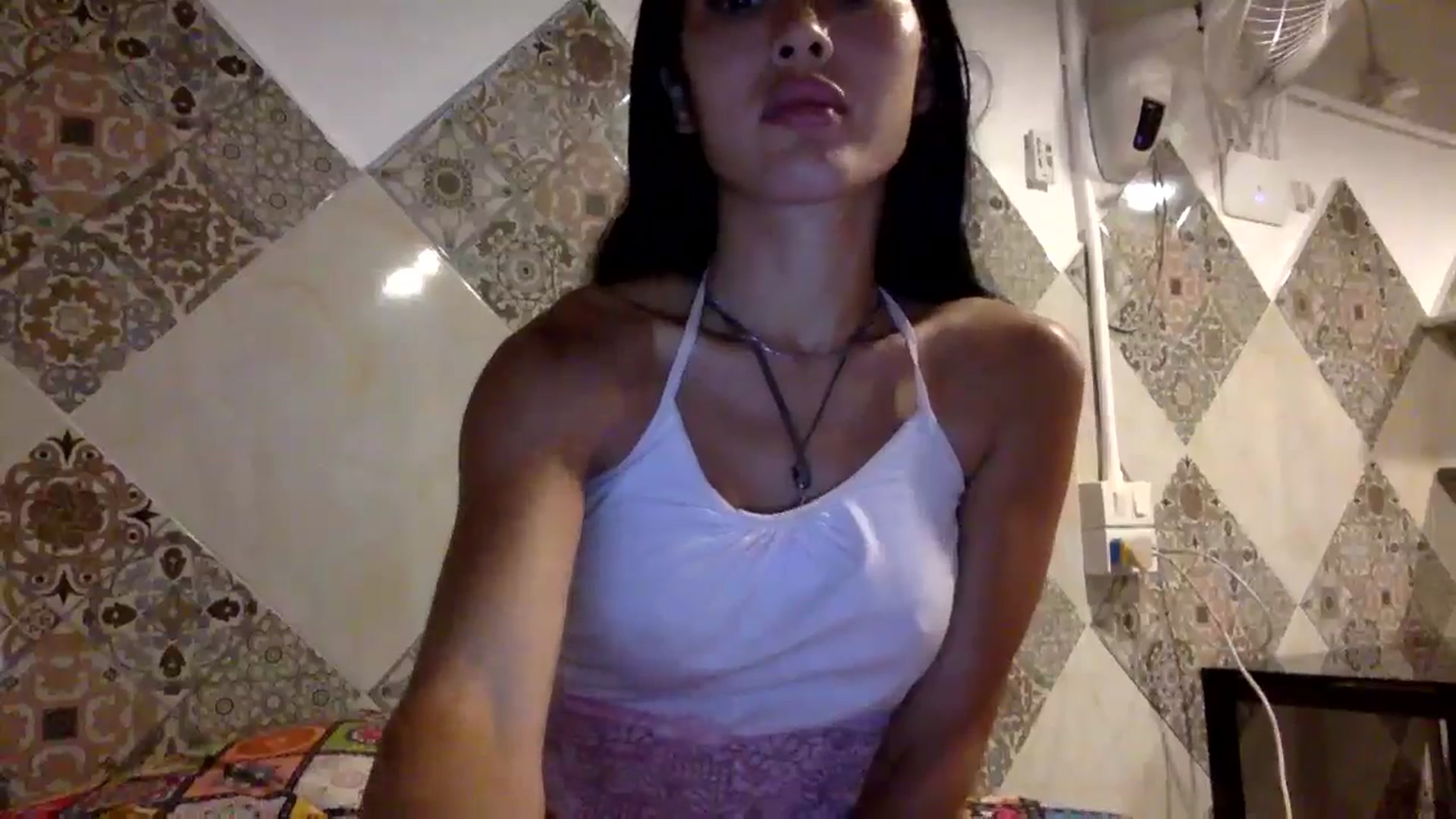 Gallery image thumbnail from Miss_emiko's myfreecams stream on, 03/21/2025, 14:27 image 19 of 20