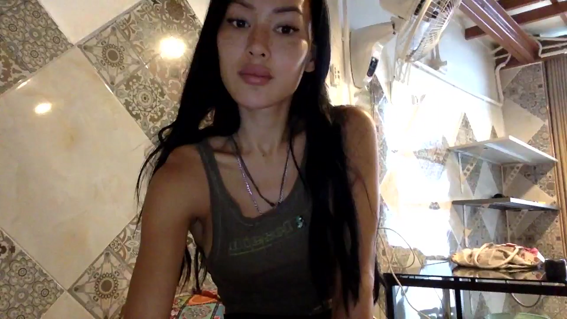 Gallery image thumbnail from Miss_emiko's myfreecams stream on, 03/22/2025, 04:41 image 17 of 20