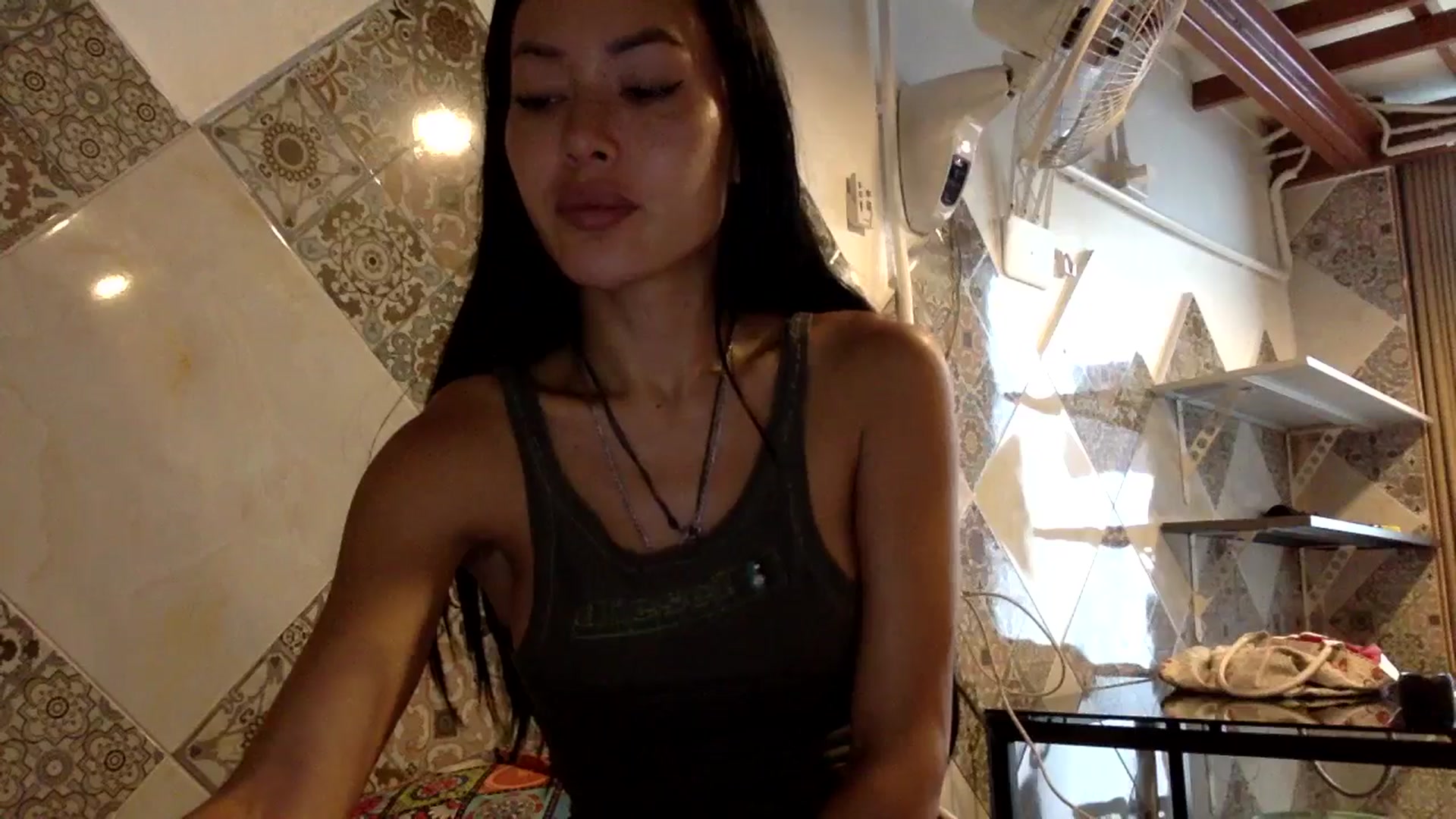 Gallery image thumbnail from Miss_emiko's myfreecams stream on, 03/22/2025, 04:41 image 12 of 20