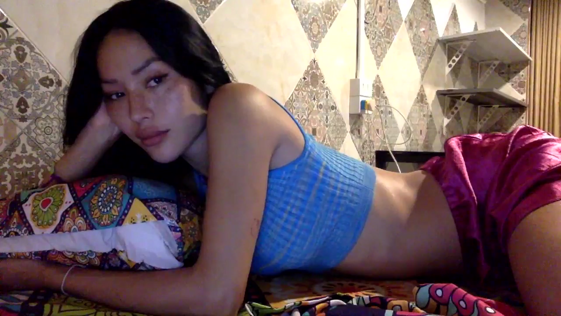 Gallery image thumbnail from Miss_emiko's myfreecams stream on, 03/22/2025, 13:44 image 11 of 20