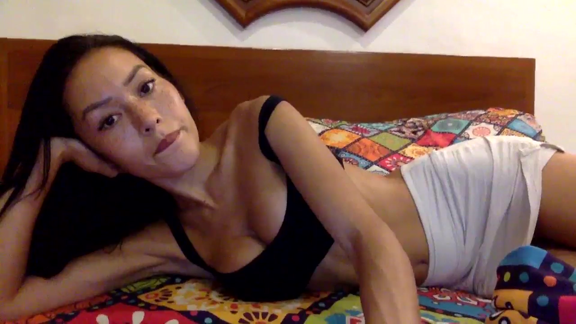 Gallery image thumbnail from Miss_emiko's myfreecams stream on, 05/13/2025, 14:57 image 7 of 20